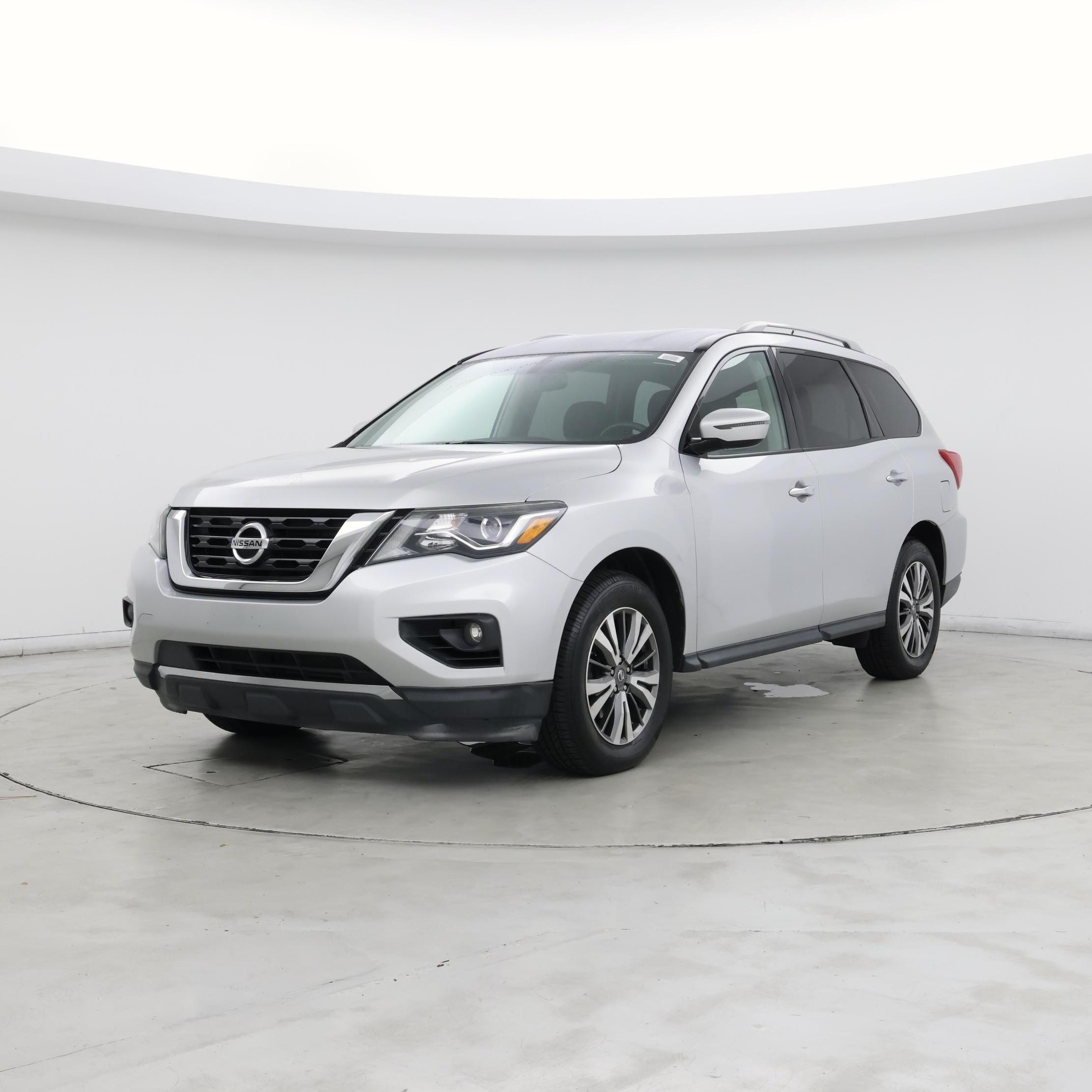 Thumbnail: 2018 Nissan Pathfinder - 4