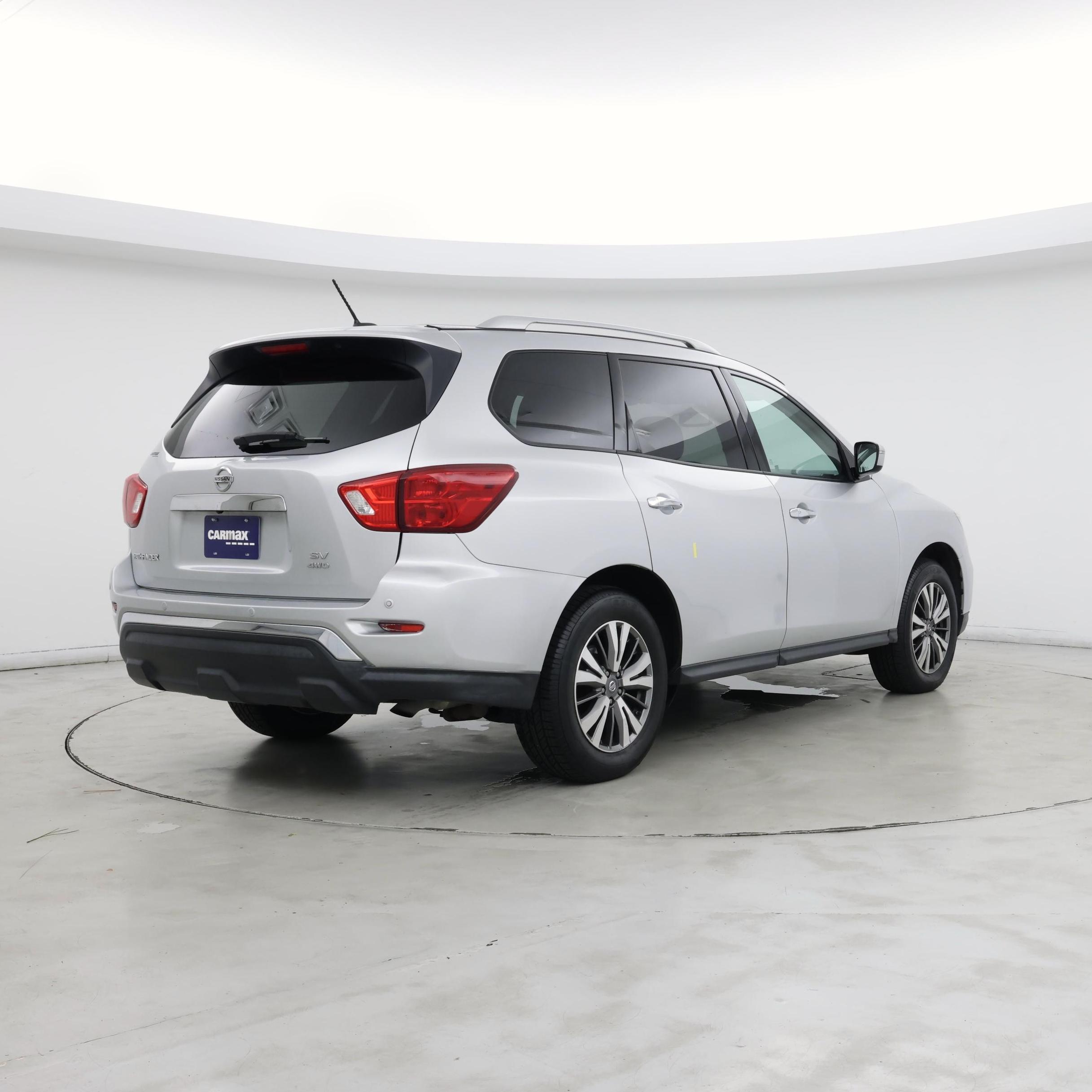 Thumbnail: 2018 Nissan Pathfinder - 8