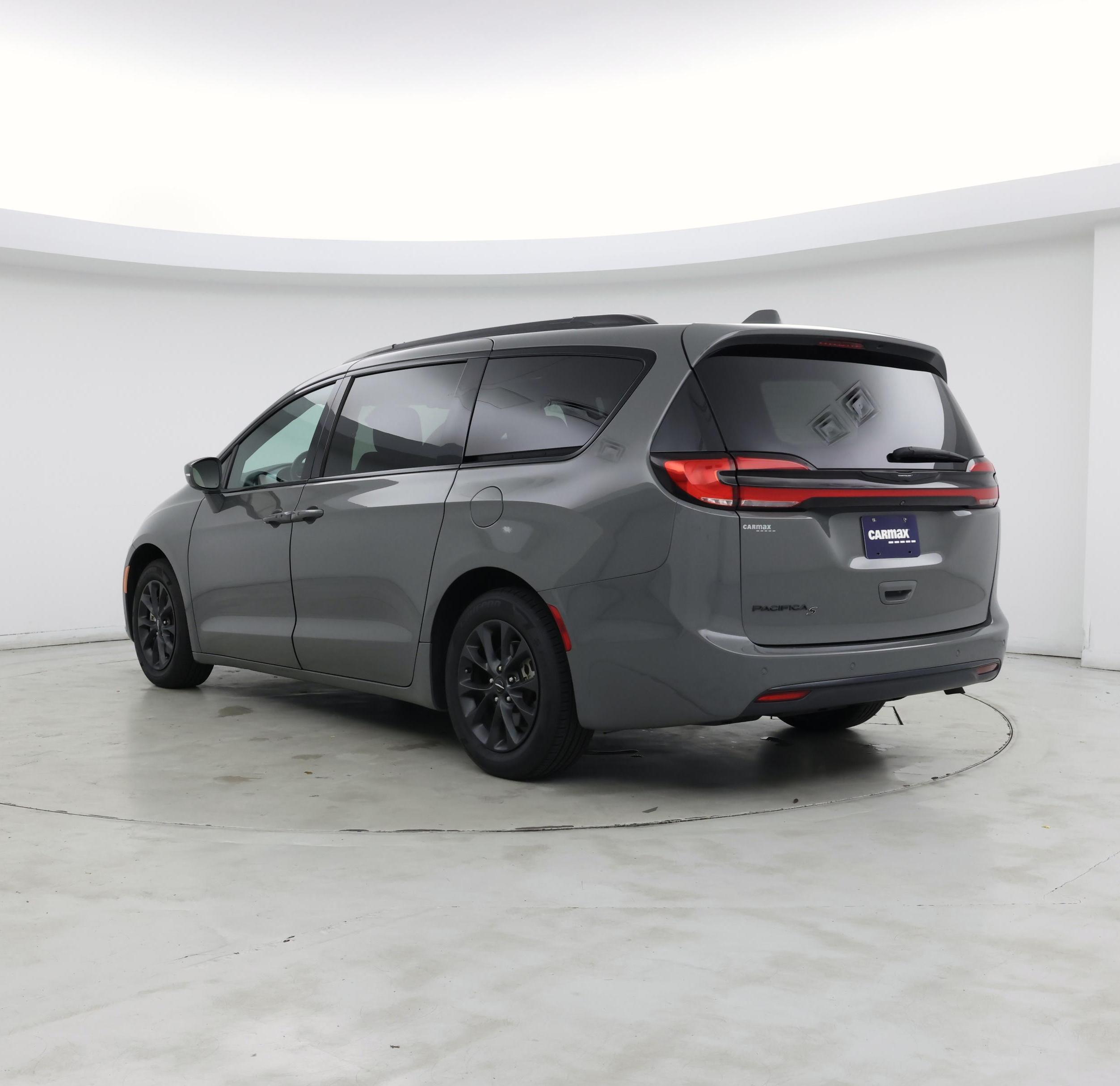 Thumbnail: 2021 Chrysler Pacifica - 2