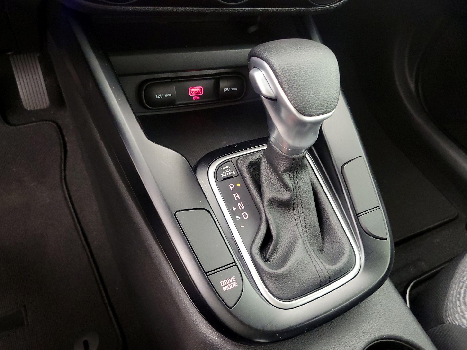 Thumbnail: 2020 Kia Soul - 17