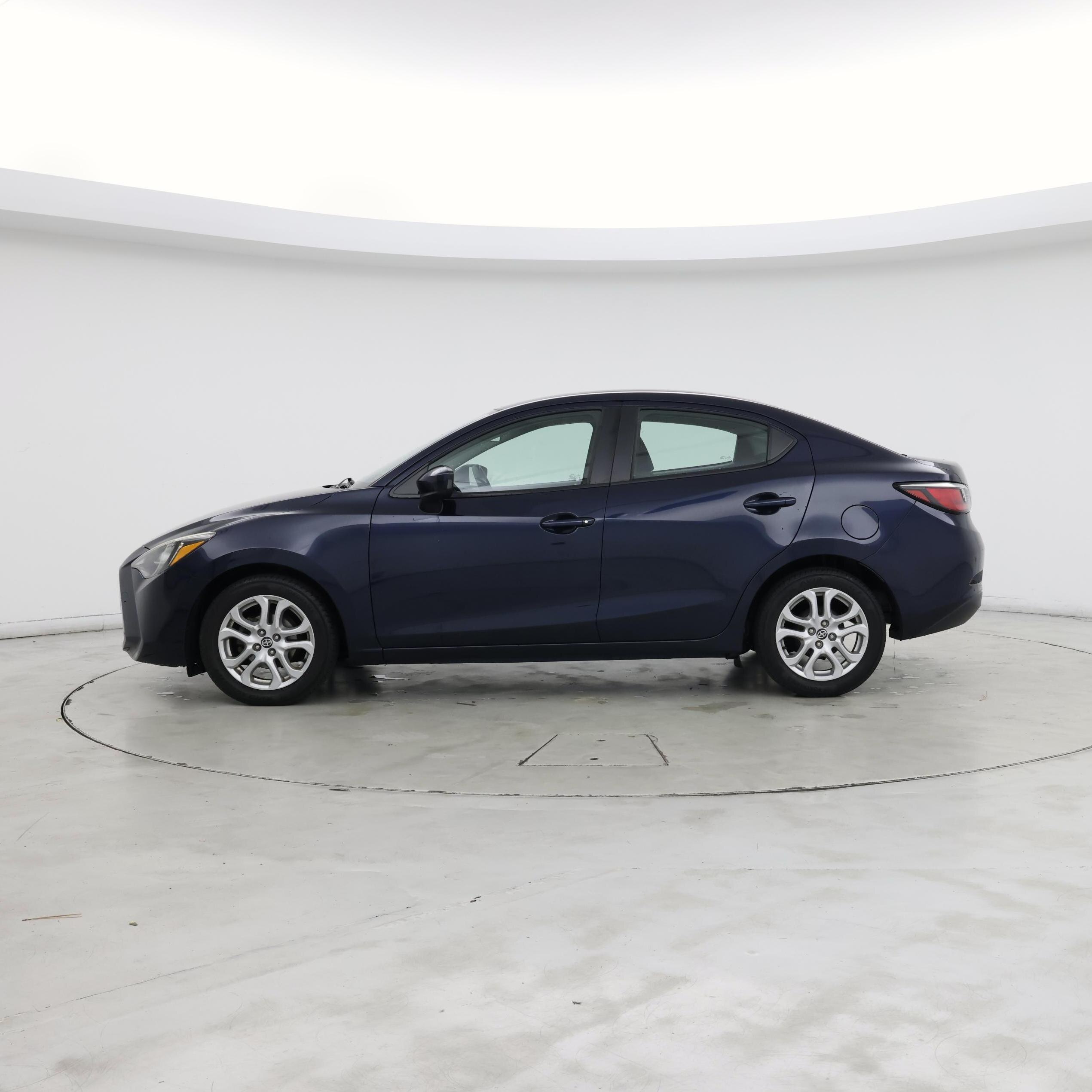 Thumbnail: 2016 Scion iA - 3