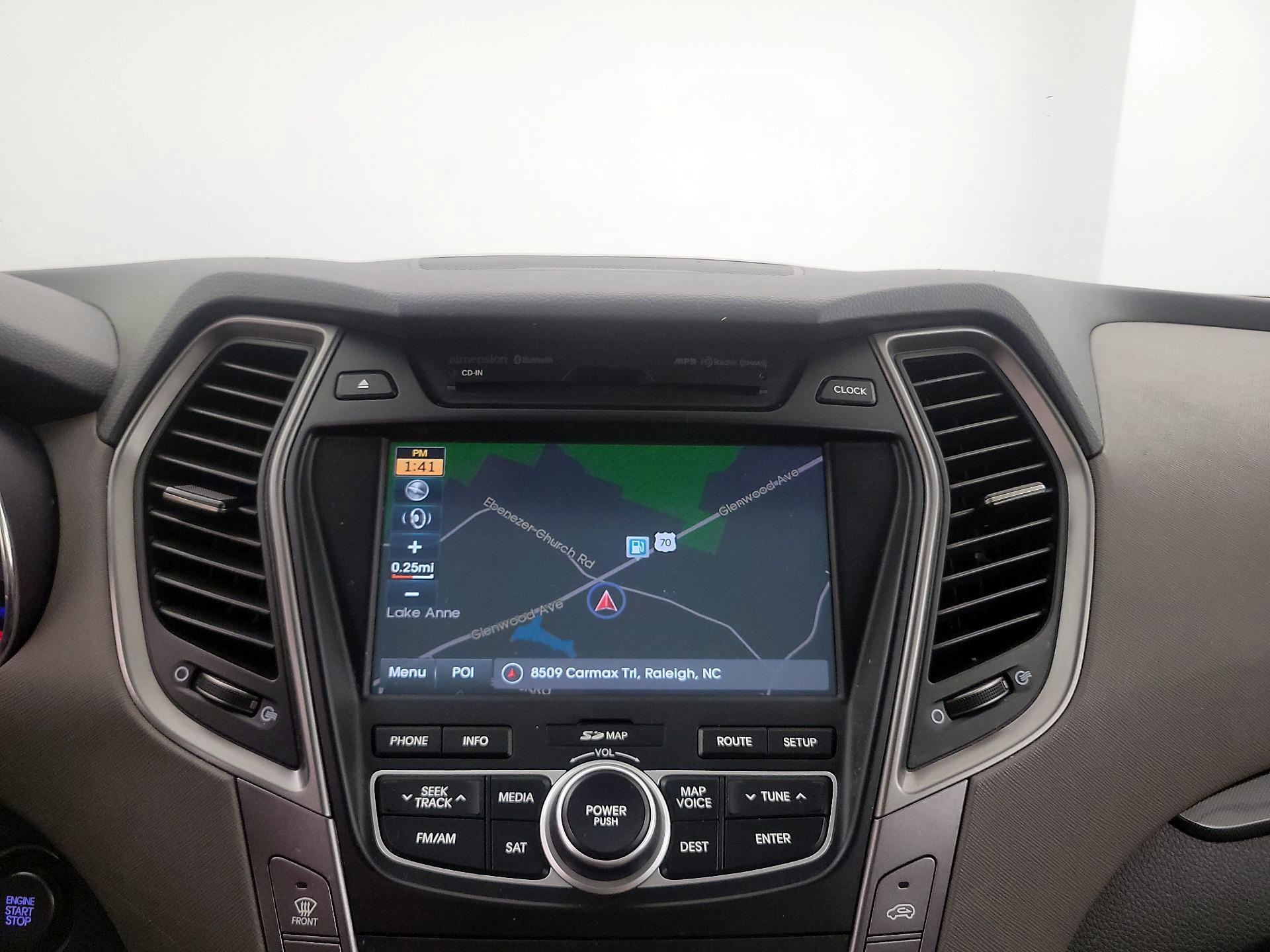 Thumbnail: 2016 Hyundai Santa Fe - 14