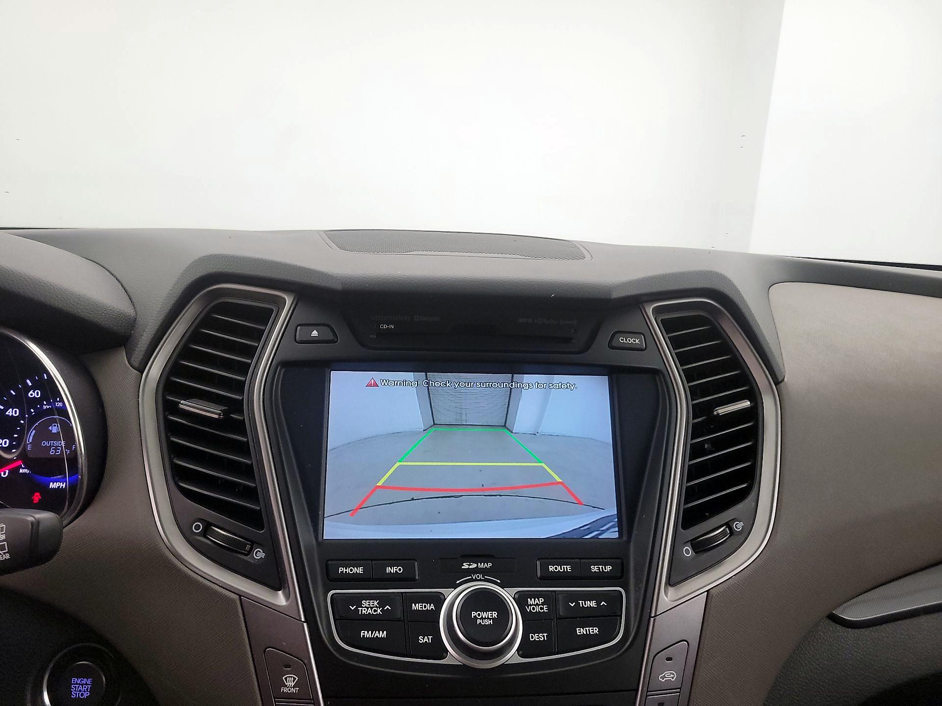 Thumbnail: 2016 Hyundai Santa Fe - 15