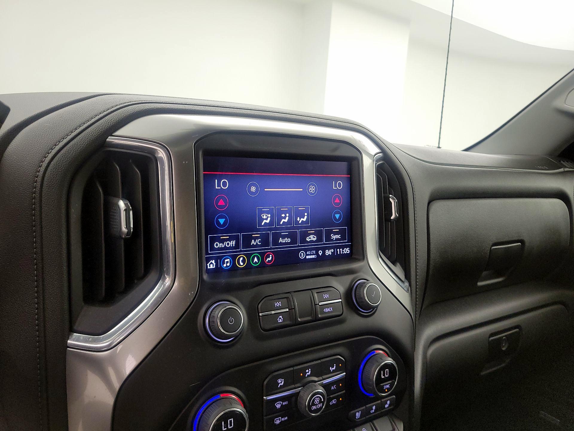 Thumbnail: 2022 Chevrolet Silverado 1500 - 17