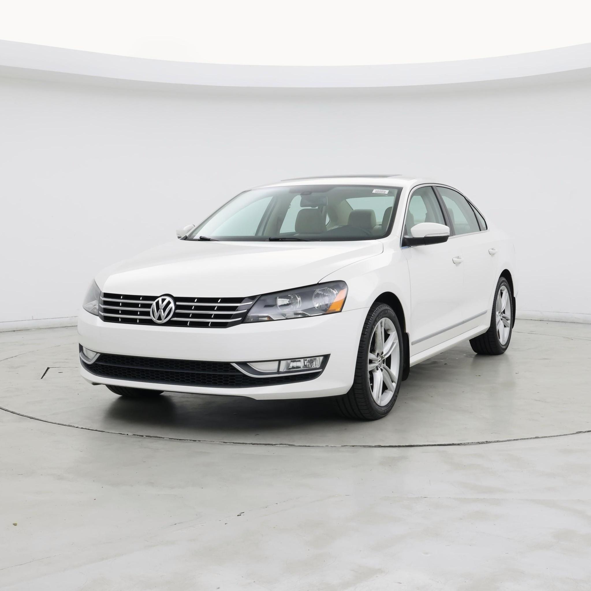 Thumbnail: 2015 Volkswagen Passat - 4