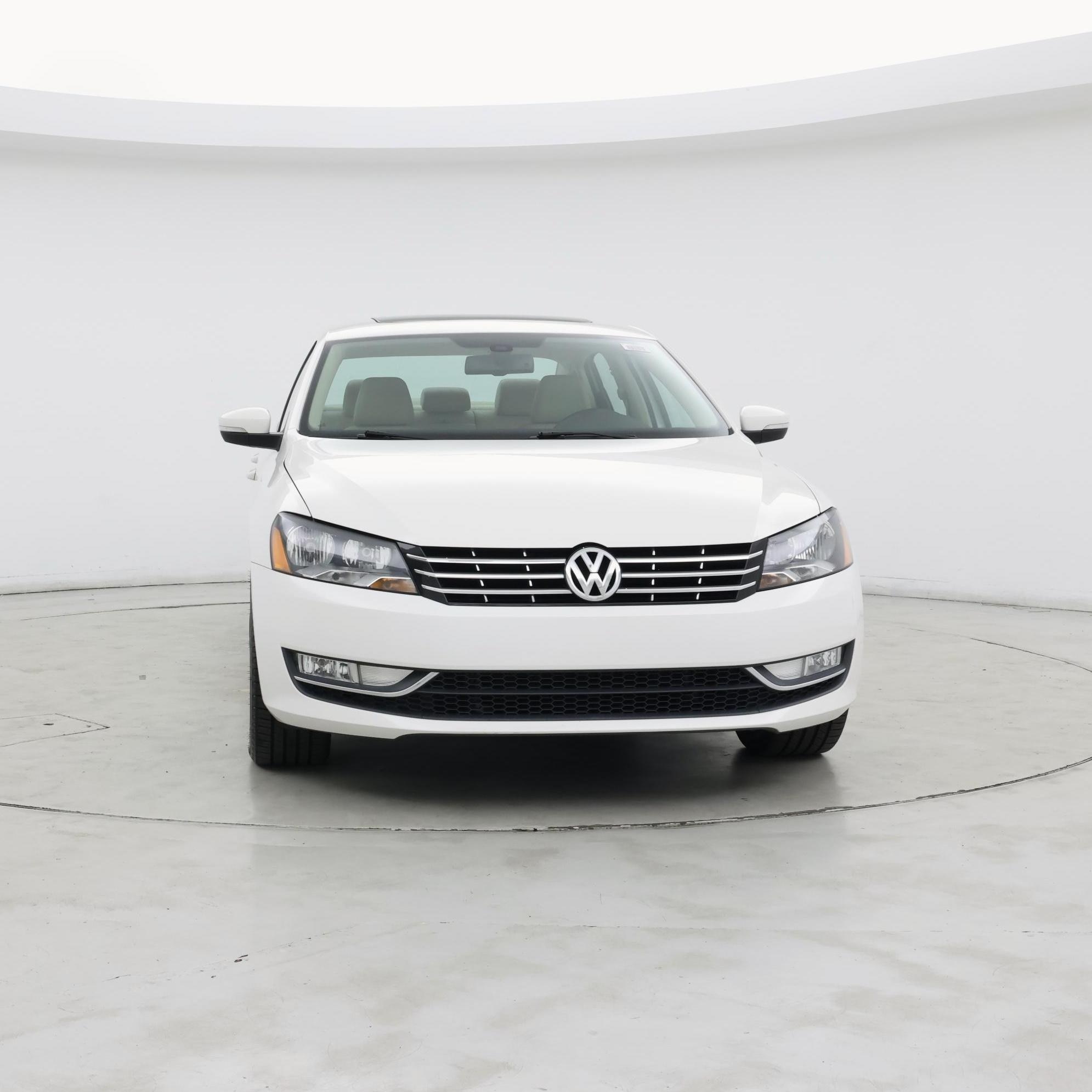Thumbnail: 2015 Volkswagen Passat - 5