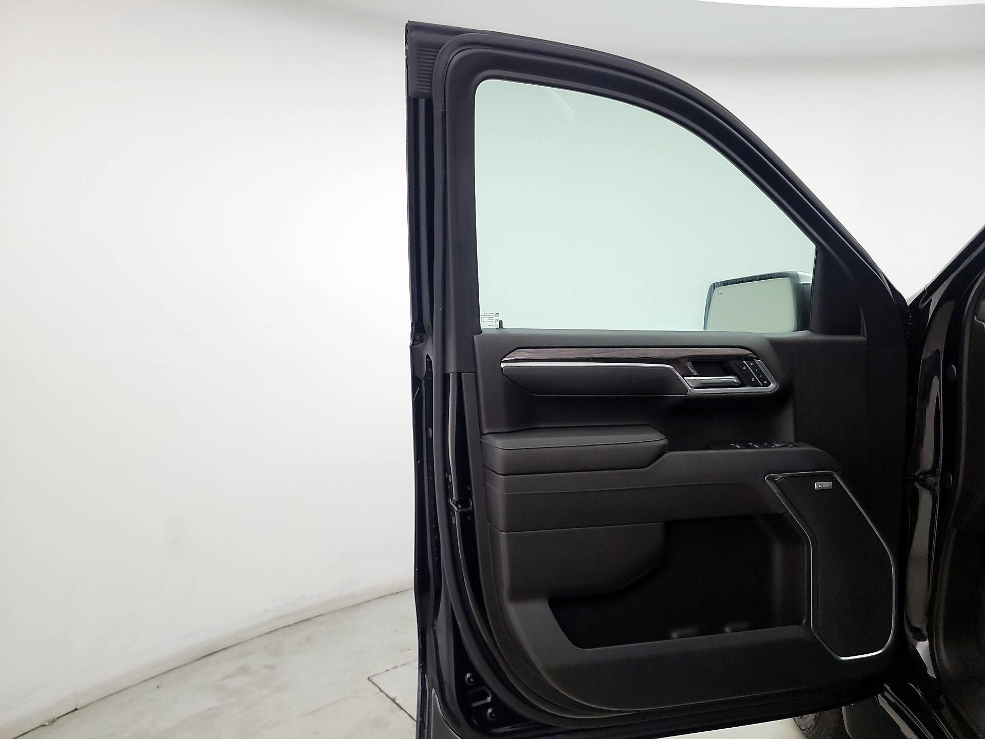 Thumbnail: 2025 Chevrolet Silverado 1500 - 12