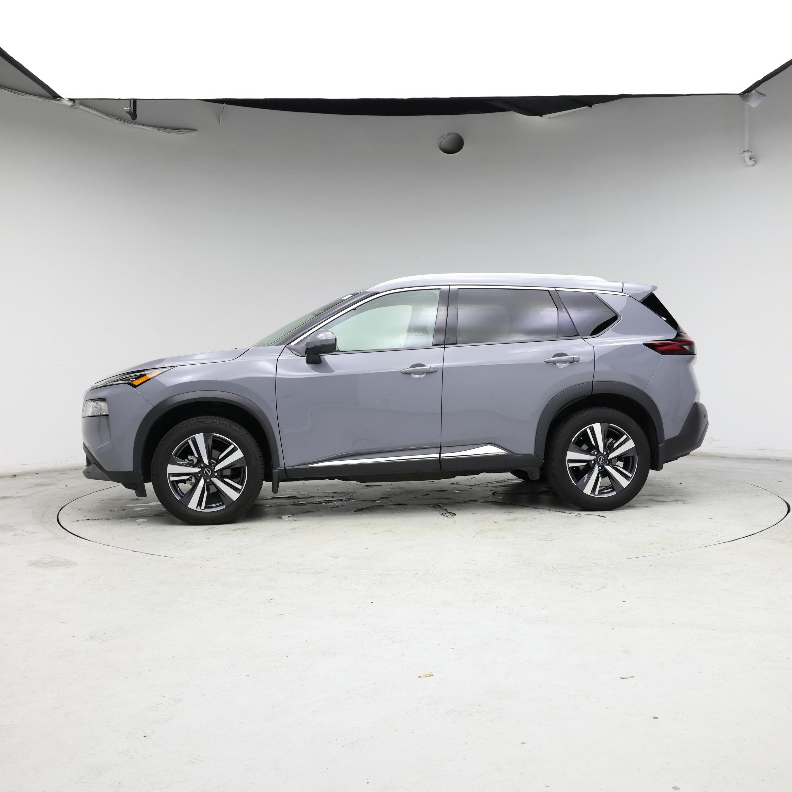 Thumbnail: 2022 Nissan Rogue - 3