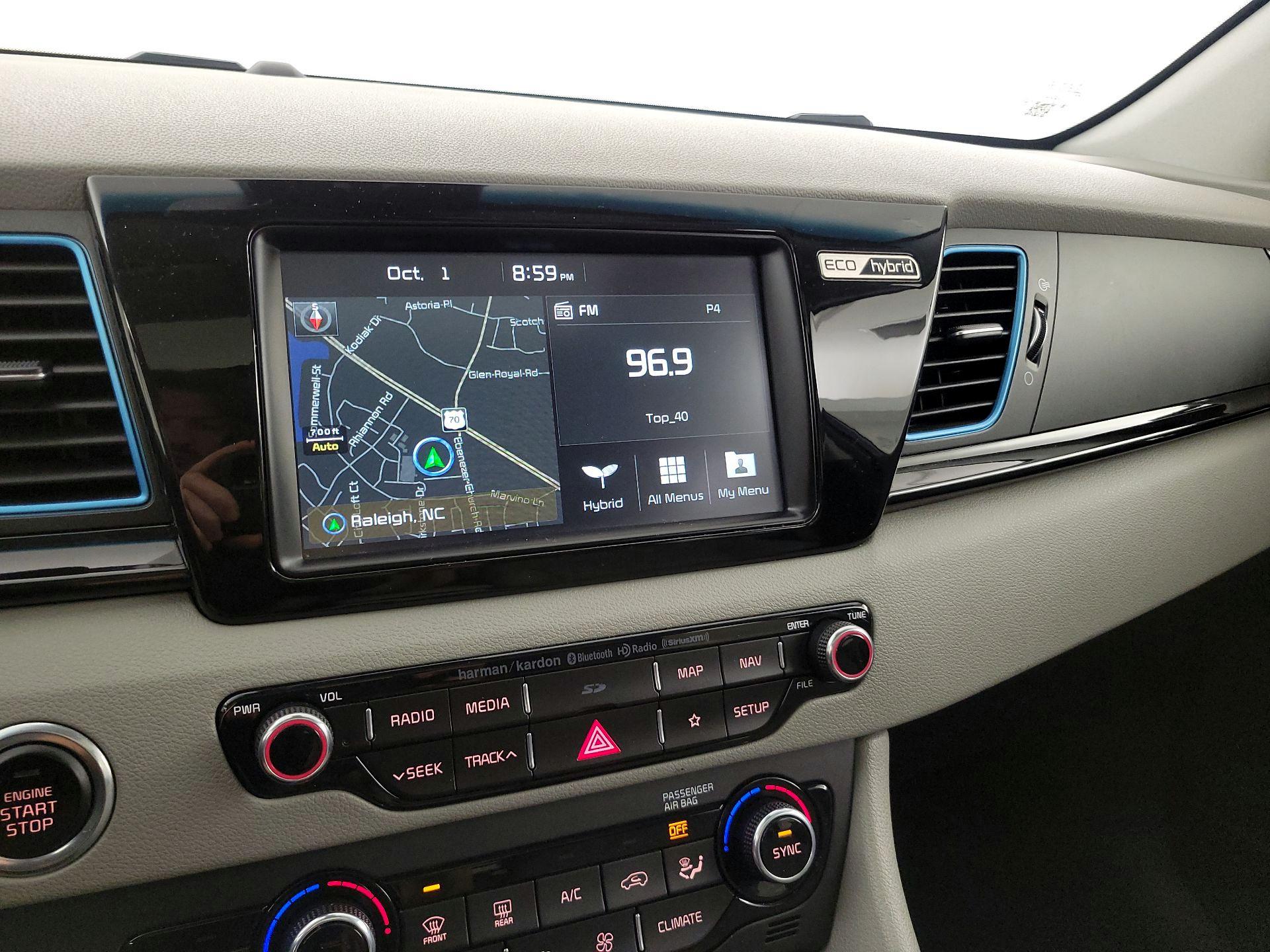 Thumbnail: 2019 Kia Niro - 16