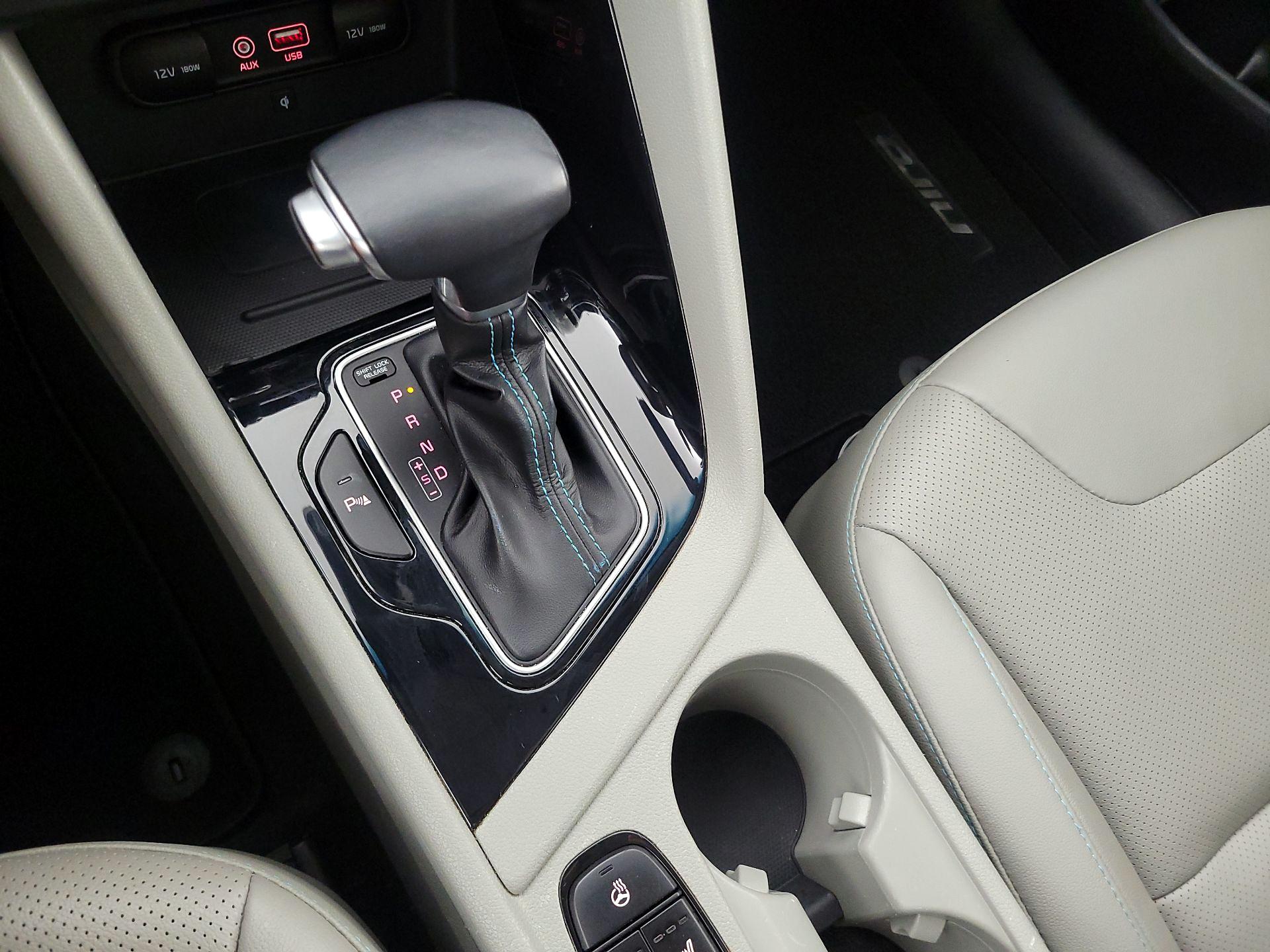 Thumbnail: 2019 Kia Niro - 18