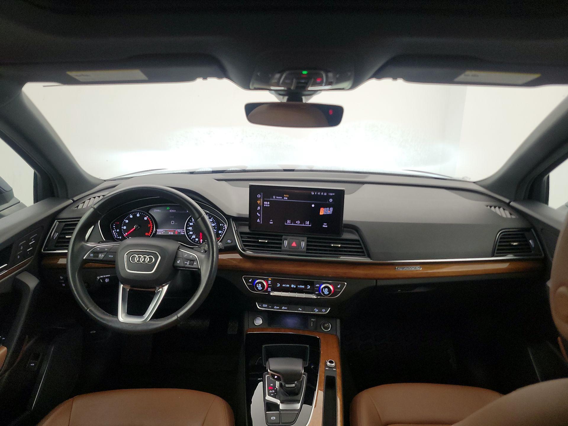 Thumbnail: 2022 Audi Q5 - 9