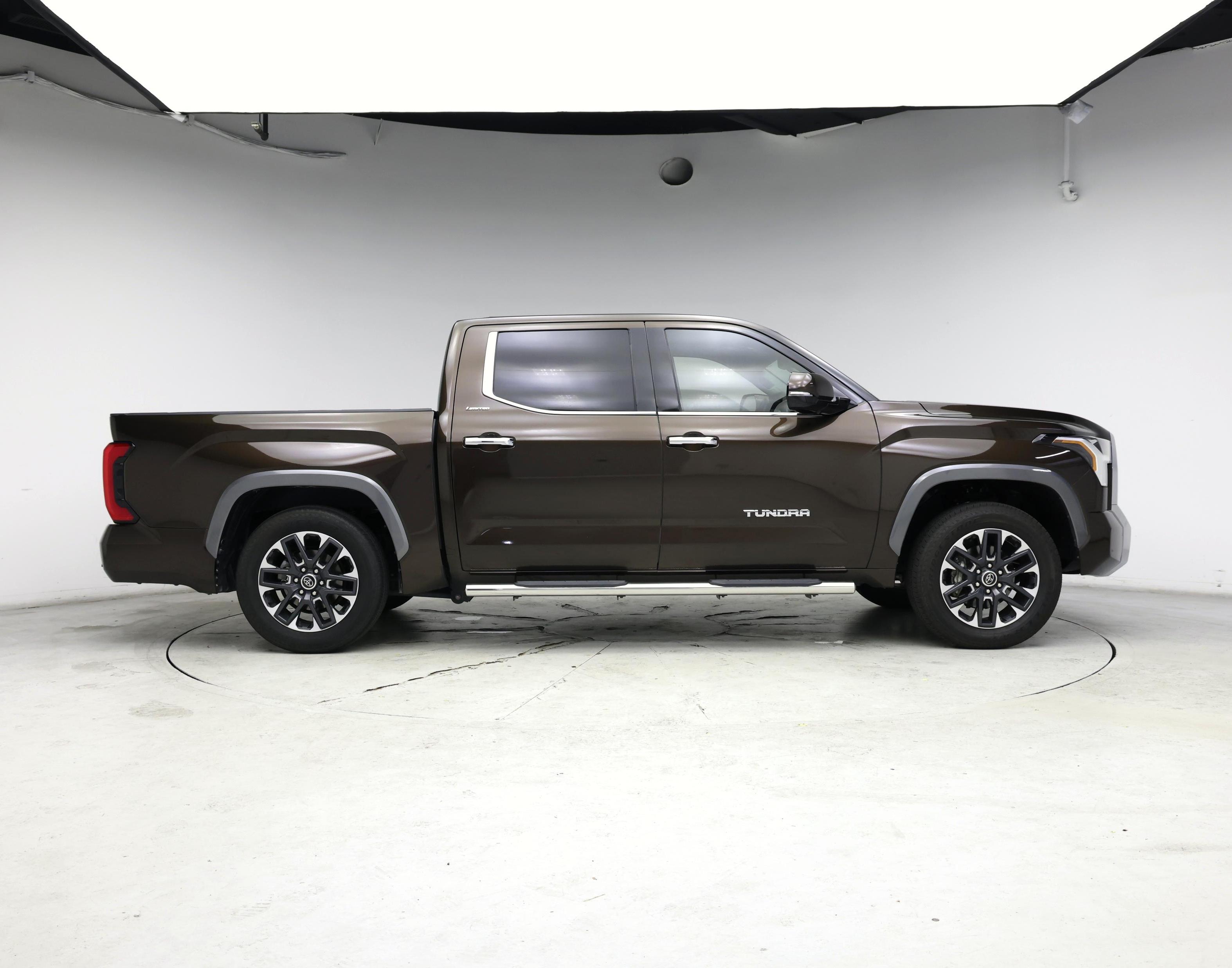 Thumbnail: 2023 Toyota Tundra - 7