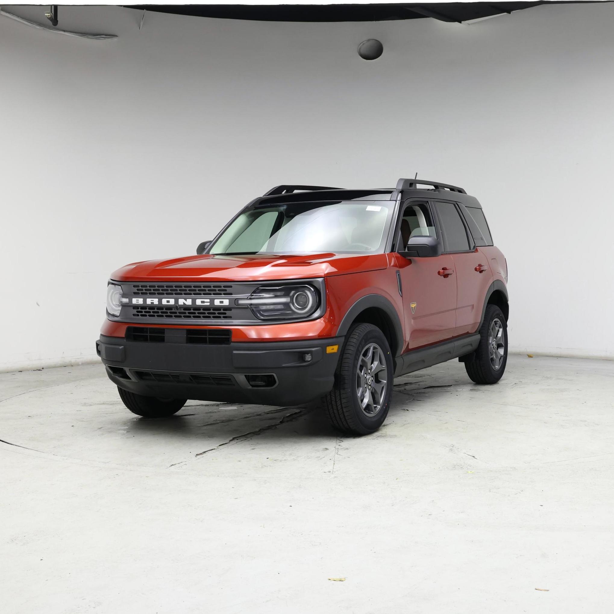 Thumbnail: 2022 Ford Bronco Sport - 4