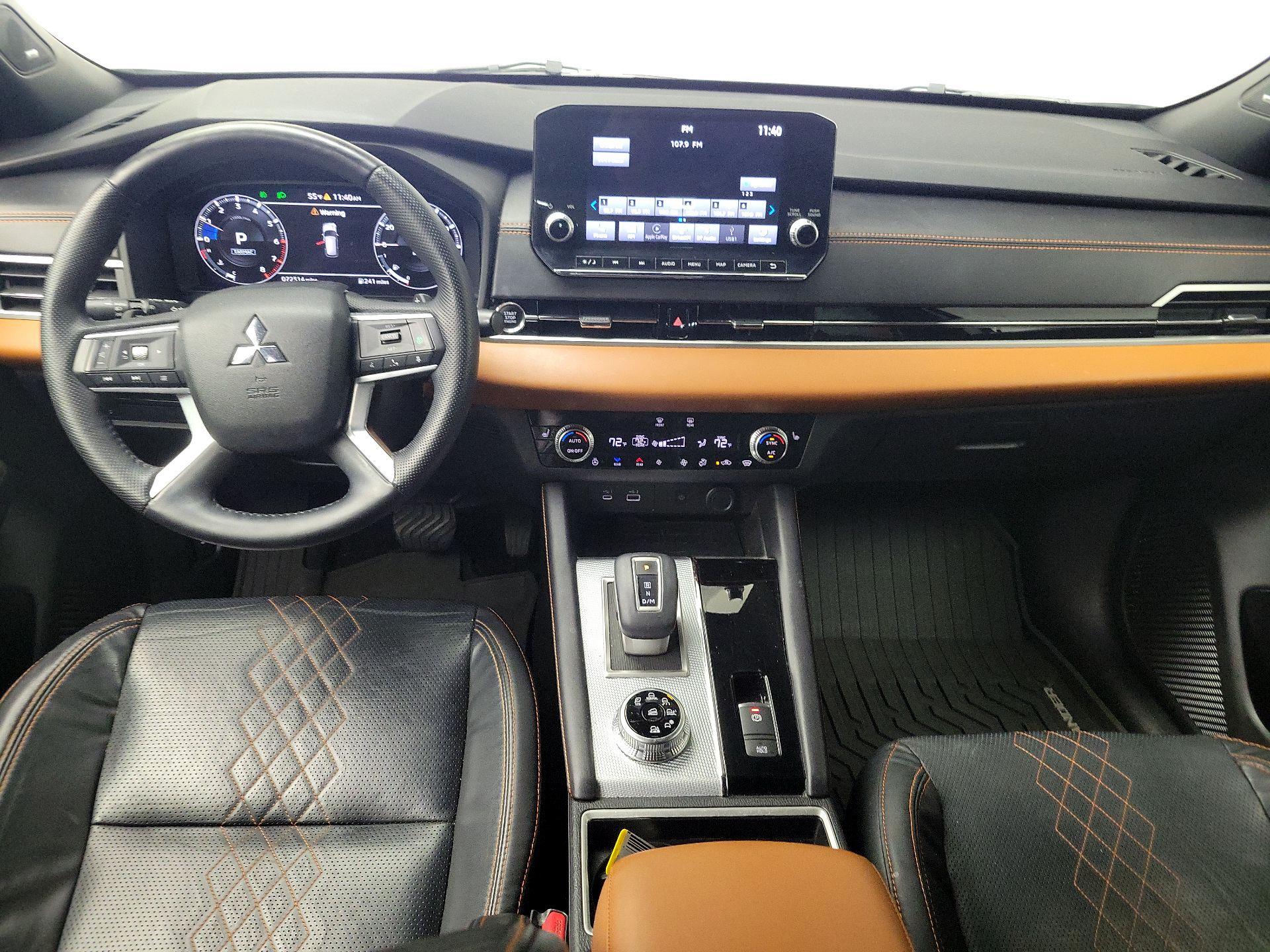 Thumbnail: 2022 Mitsubishi Outlander - 9