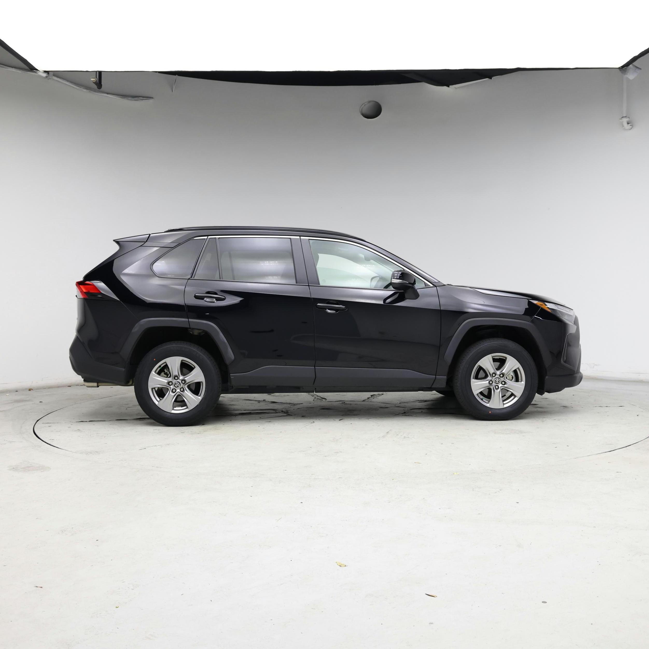 Thumbnail: 2023 Toyota RAV4 - 7