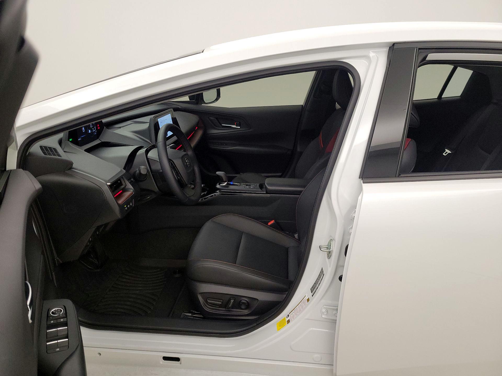 Thumbnail: 2025 Toyota Prius - 11