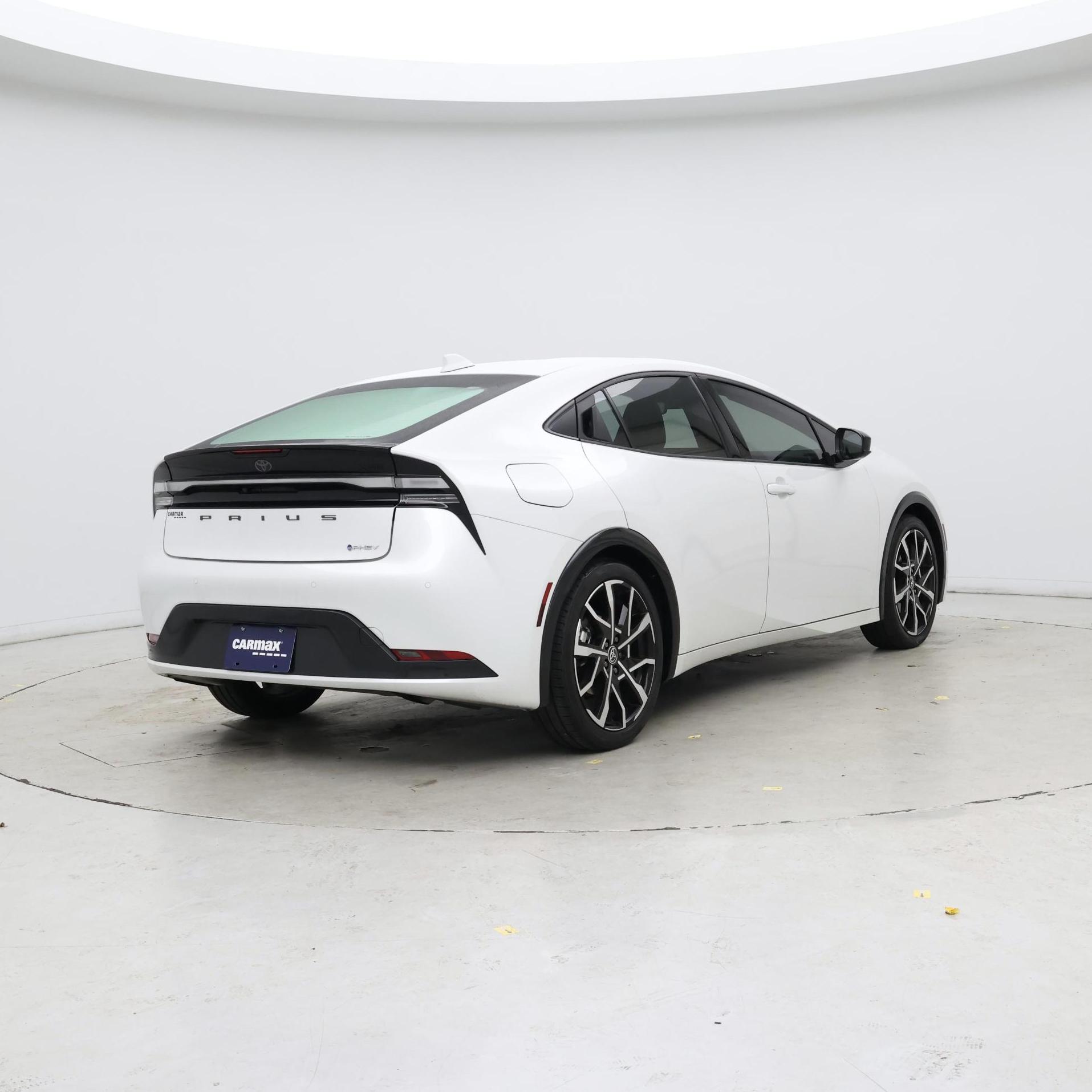 Thumbnail: 2025 Toyota Prius - 8