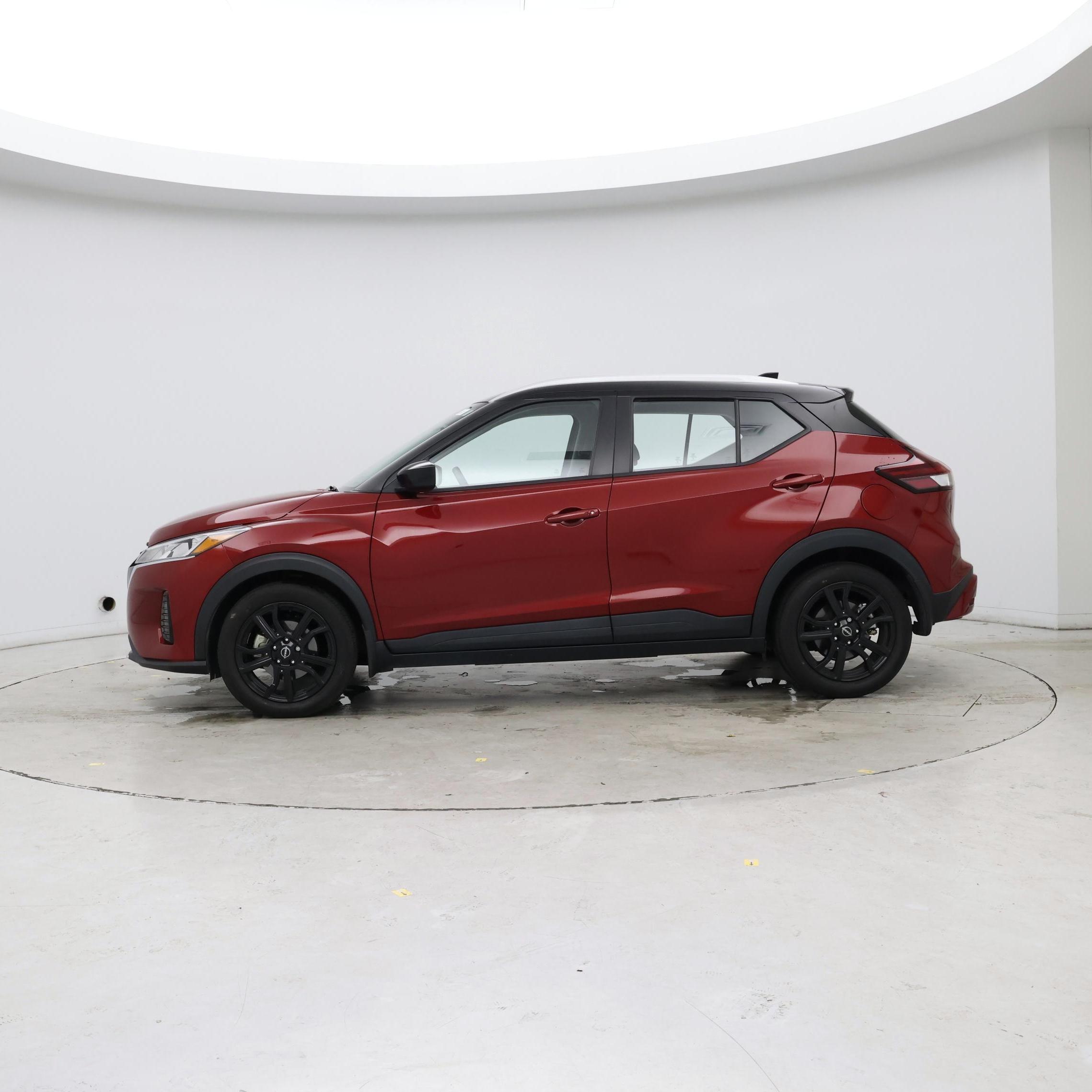 Thumbnail: 2022 Nissan Kicks - 3