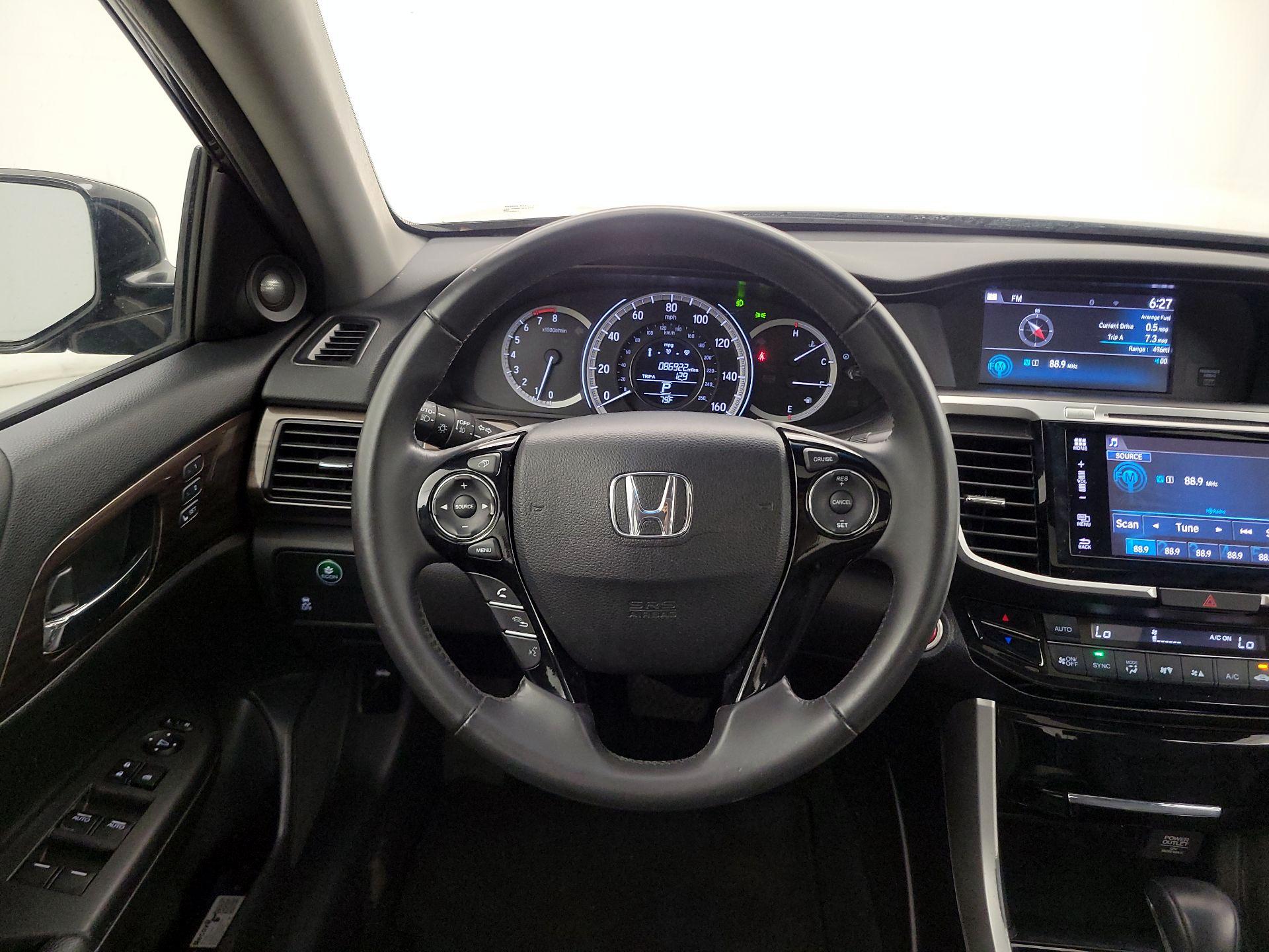 Thumbnail: 2017 Honda Accord - 10