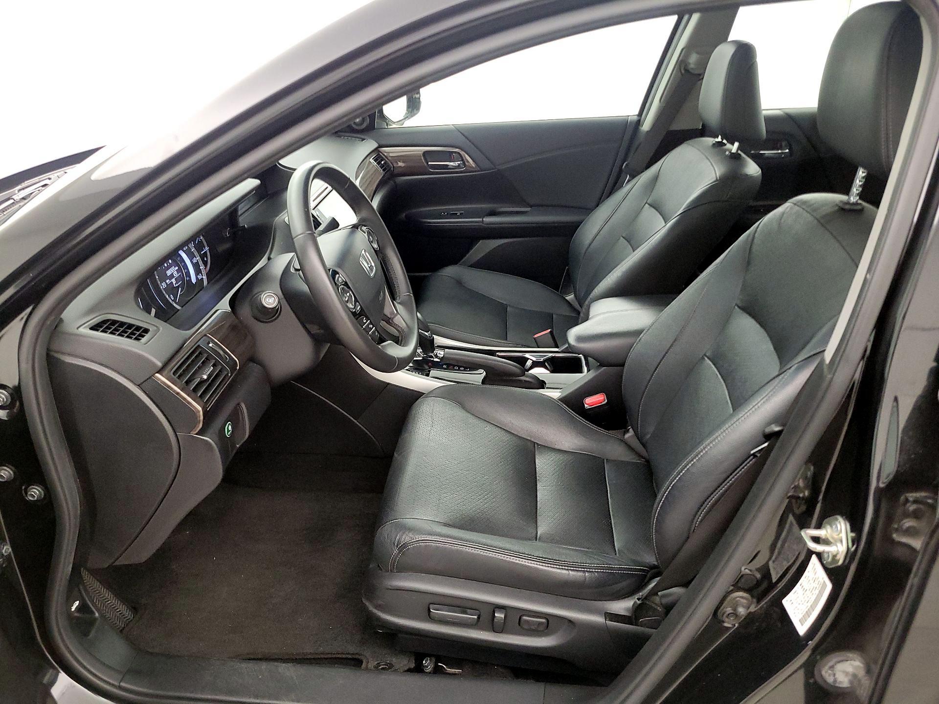 Thumbnail: 2017 Honda Accord - 11