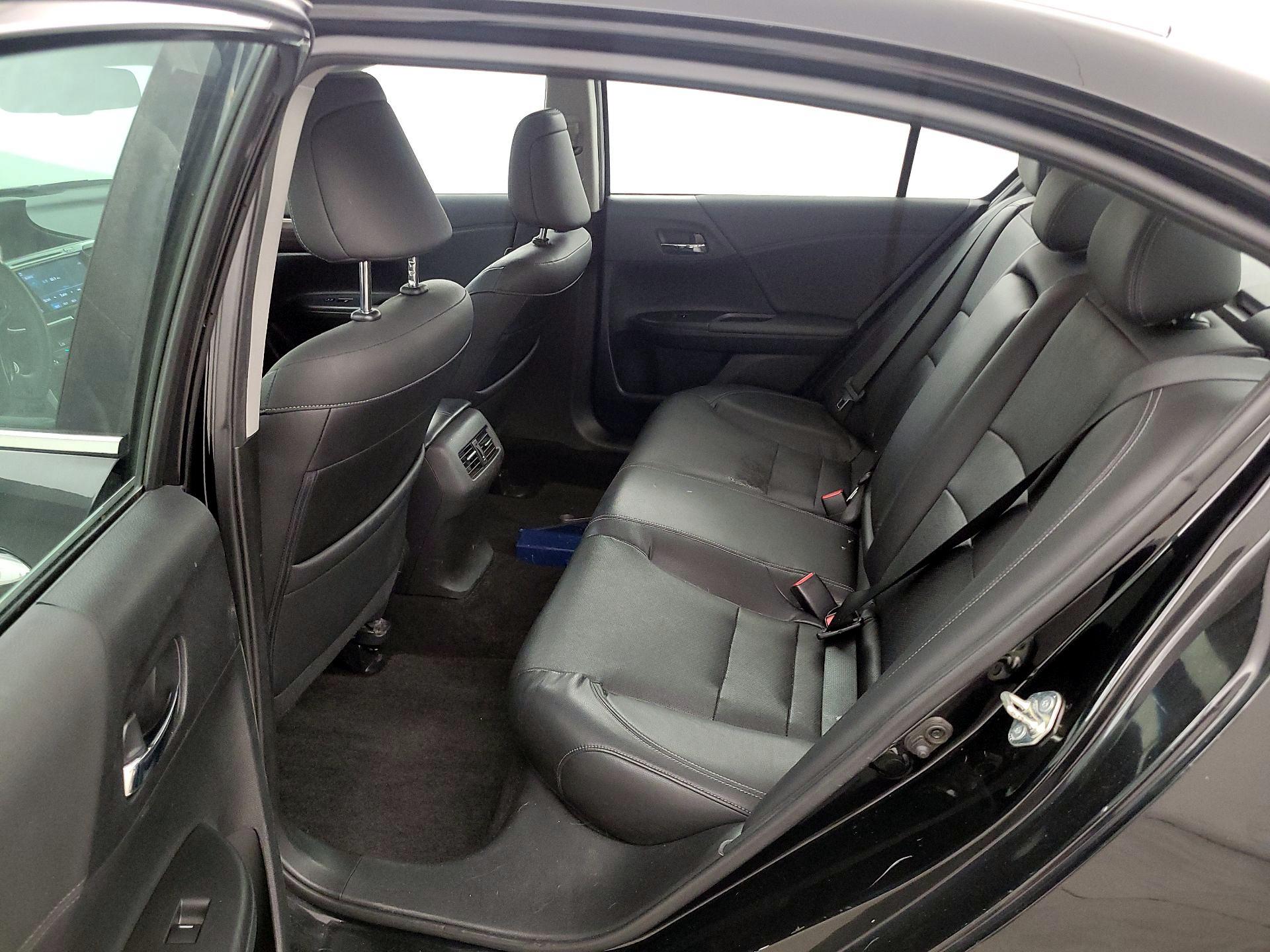 Thumbnail: 2017 Honda Accord - 20