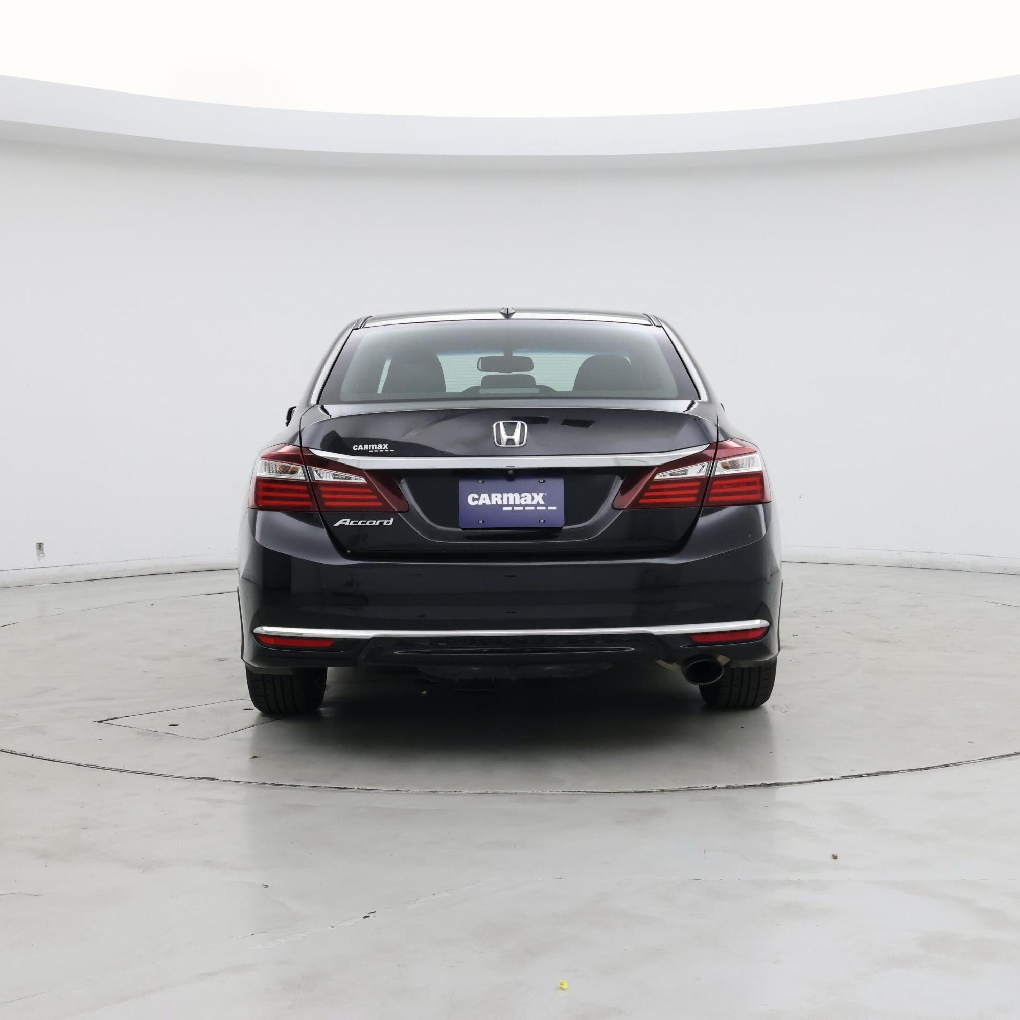 Thumbnail: 2017 Honda Accord - 6