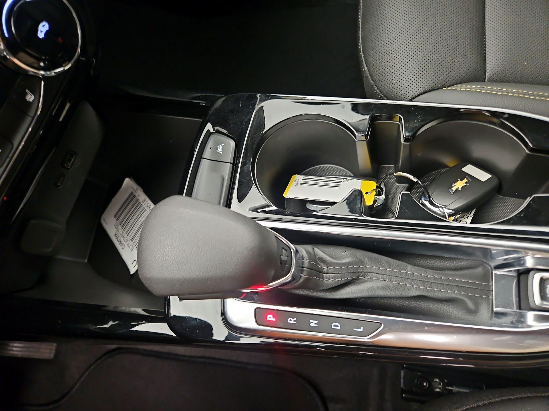 Thumbnail: 2025 Chevrolet Trax - 17