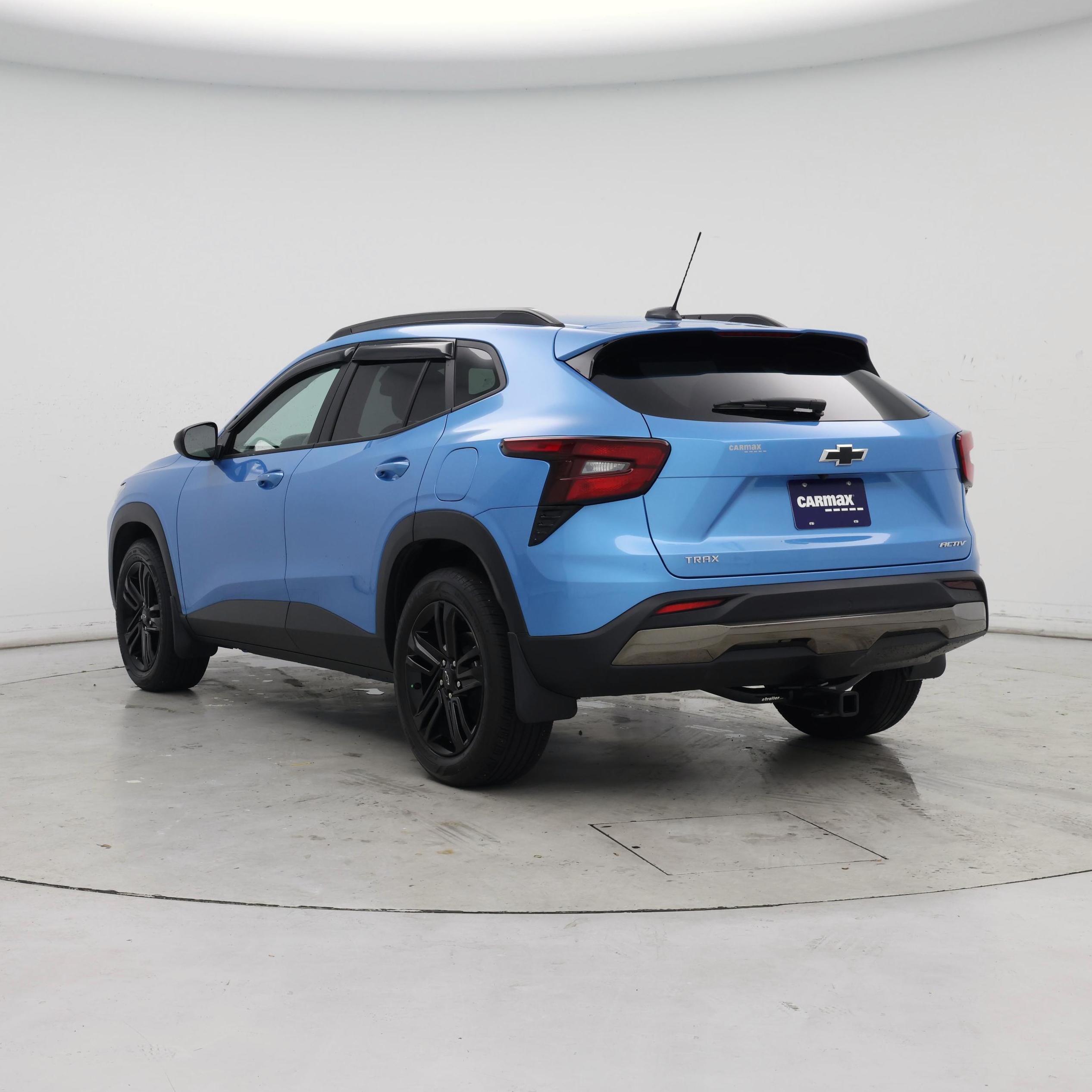 Thumbnail: 2025 Chevrolet Trax - 2