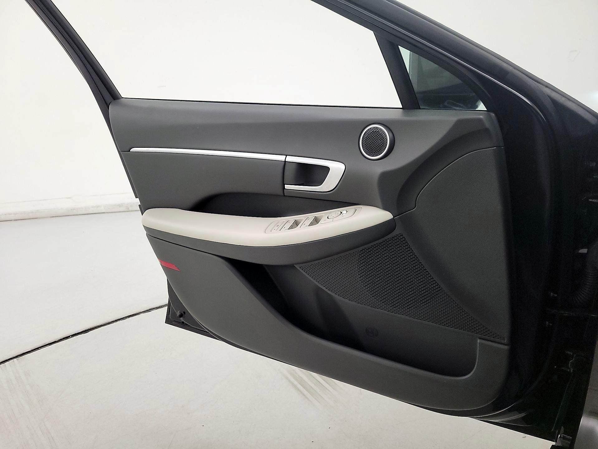 Thumbnail: 2024 Hyundai Sonata - 12