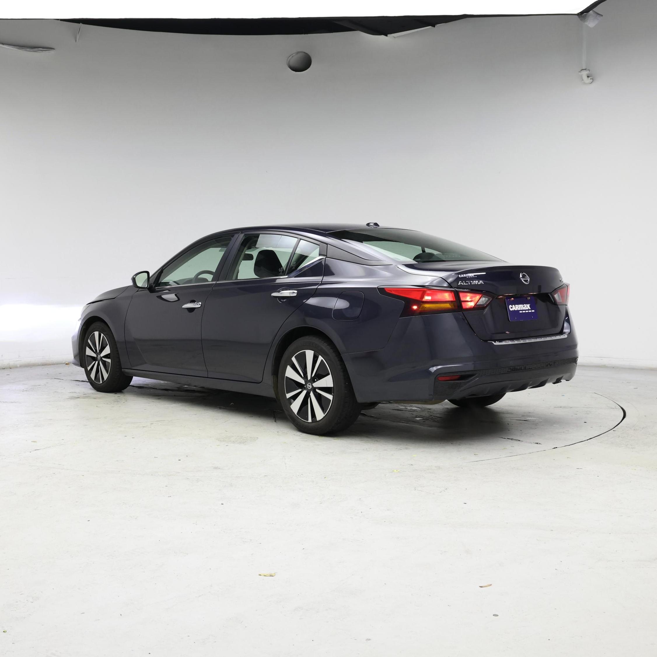 Thumbnail: 2022 Nissan Altima - 2