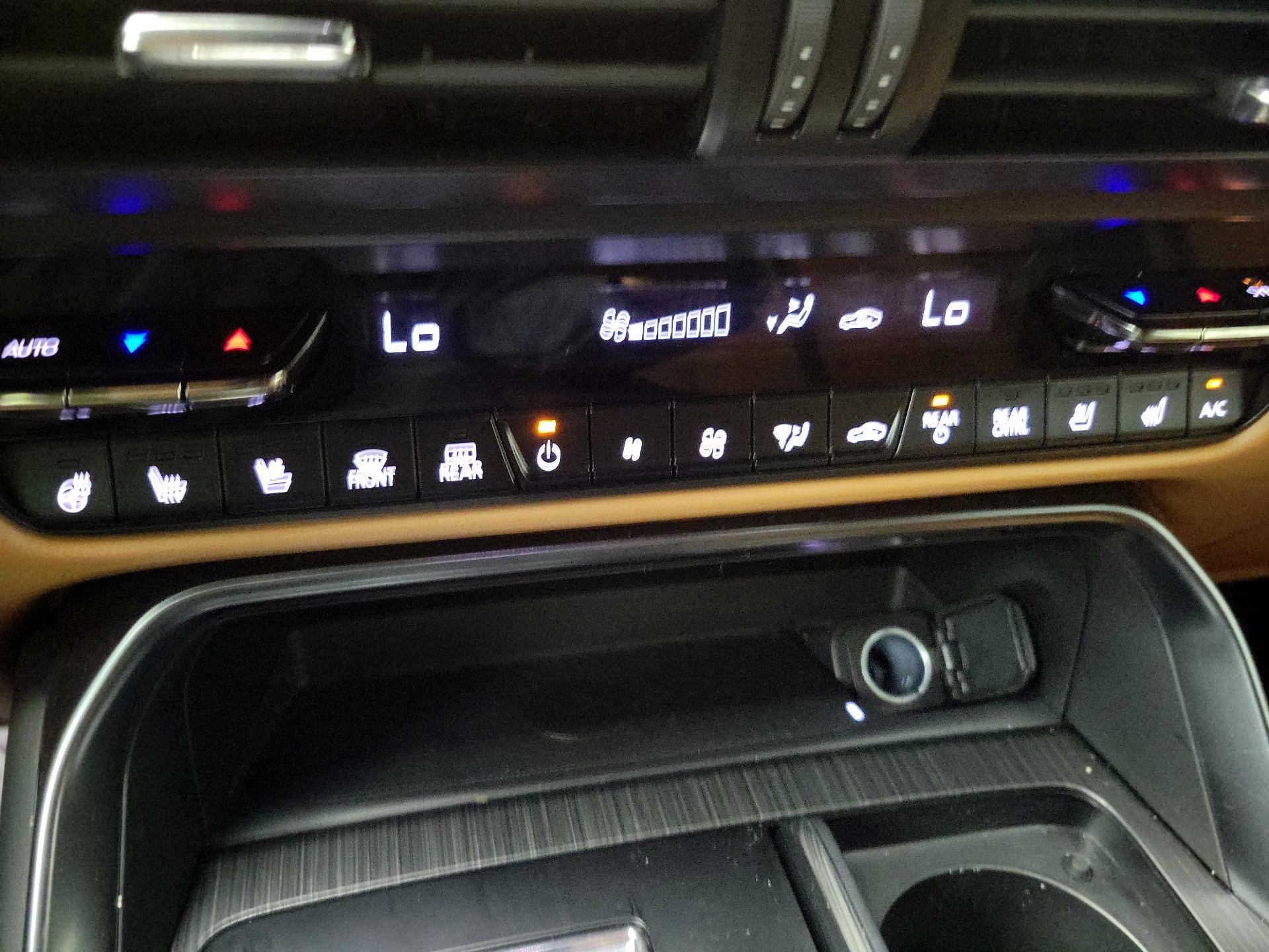 Thumbnail: 2025 Mazda CX-90 - 15