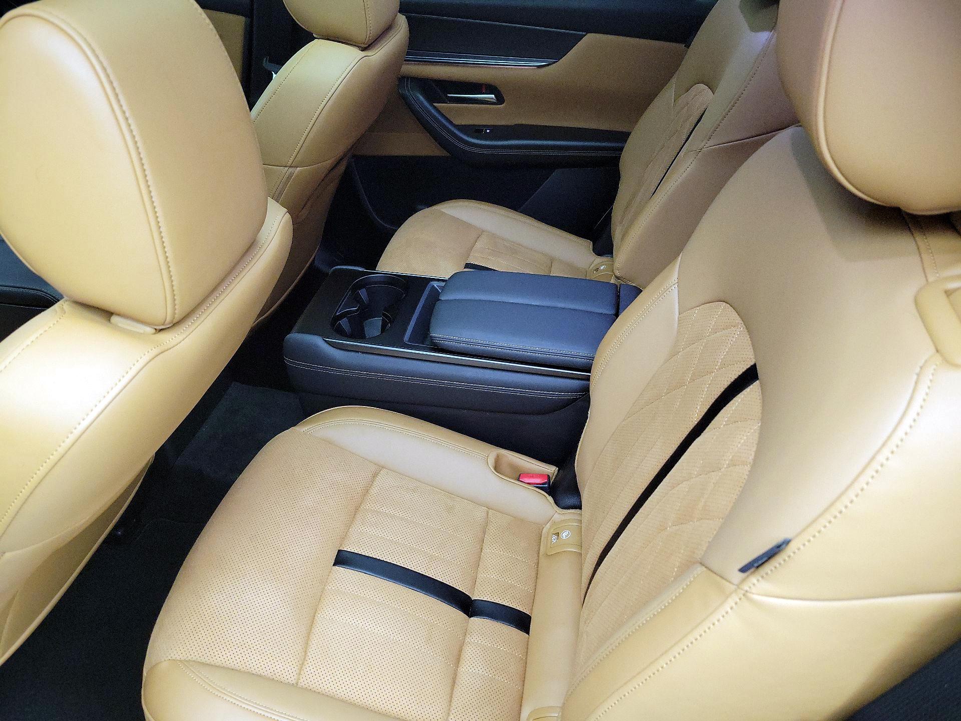 Thumbnail: 2025 Mazda CX-90 - 19