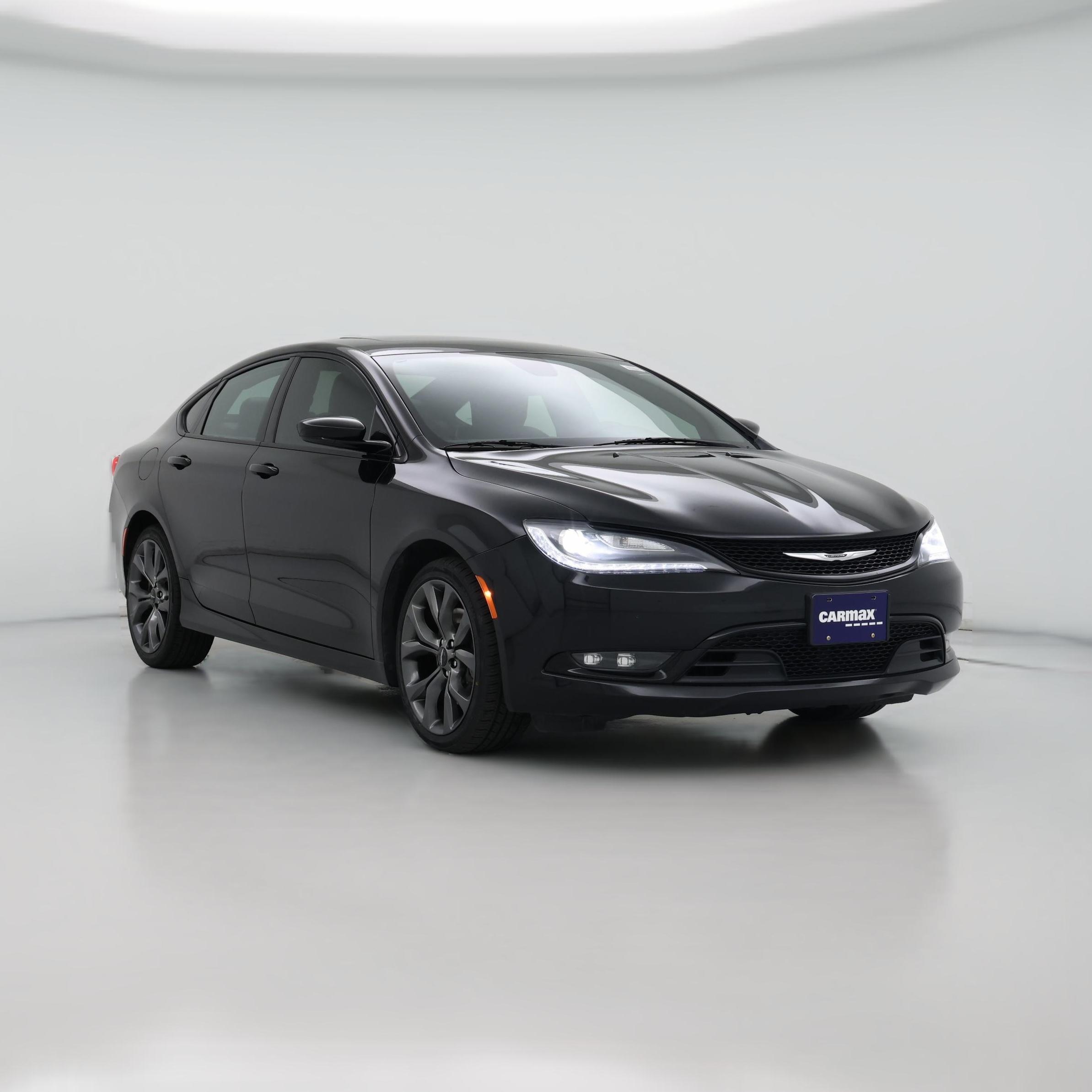 Thumbnail: 2015 Chrysler 200 - 1