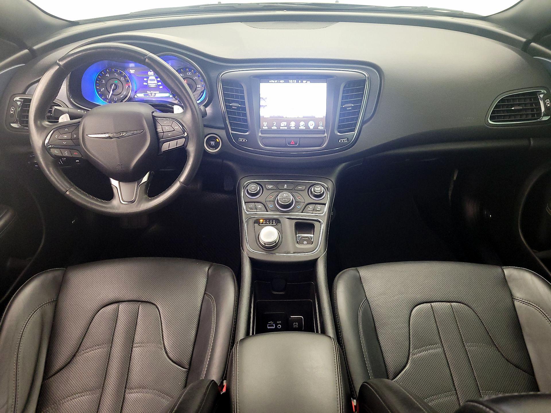 Thumbnail: 2015 Chrysler 200 - 9