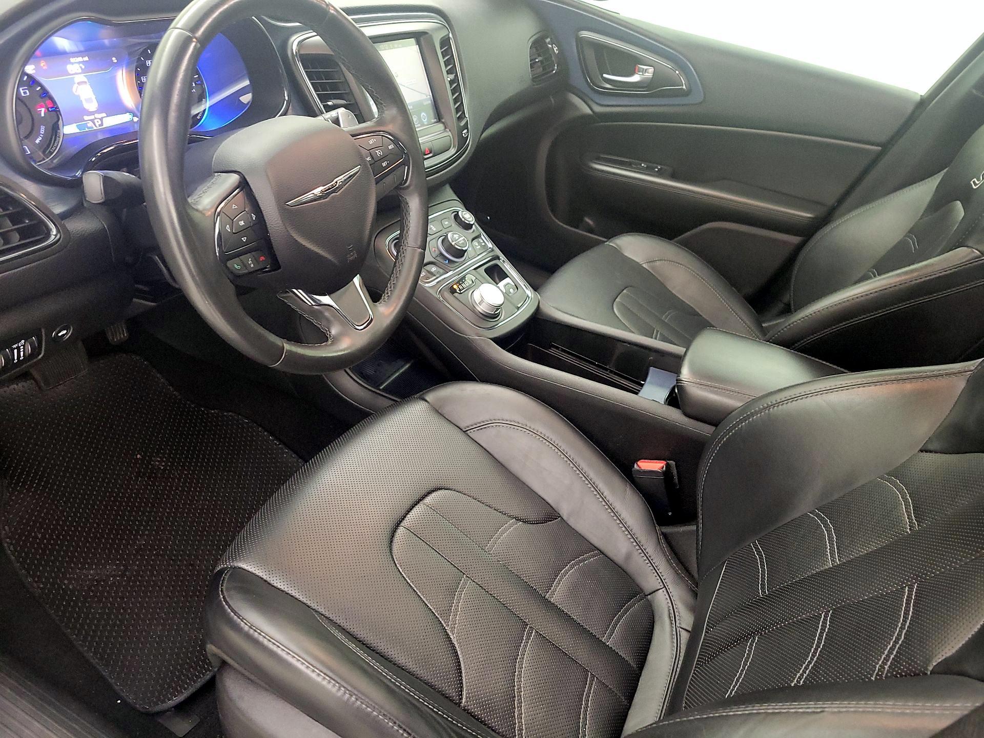 Thumbnail: 2015 Chrysler 200 - 11