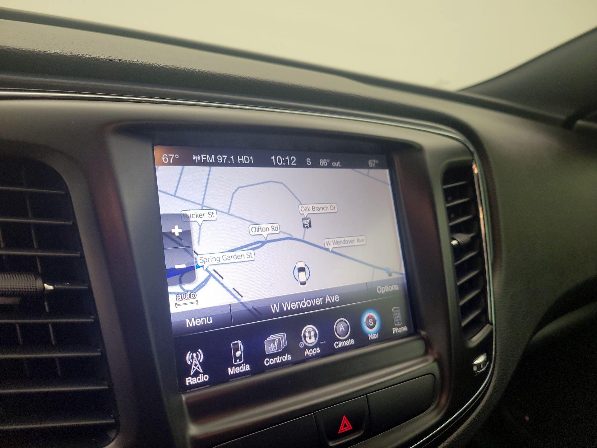 Thumbnail: 2015 Chrysler 200 - 14