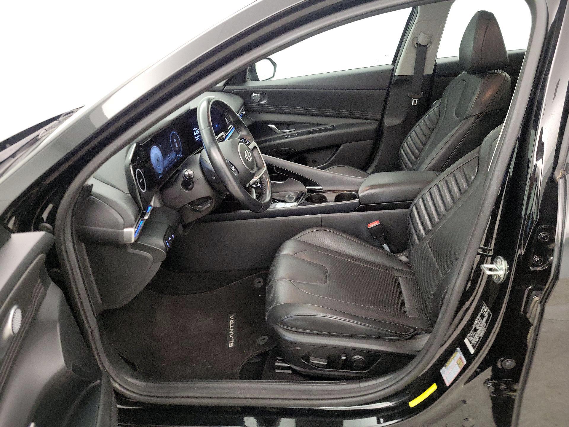 Thumbnail: 2023 Hyundai Elantra - 11