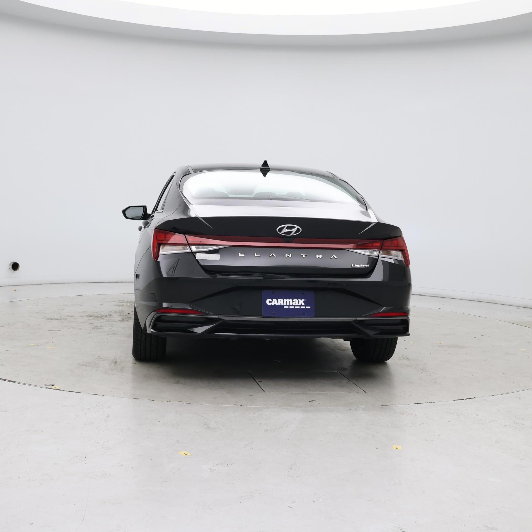 Thumbnail: 2023 Hyundai Elantra - 6