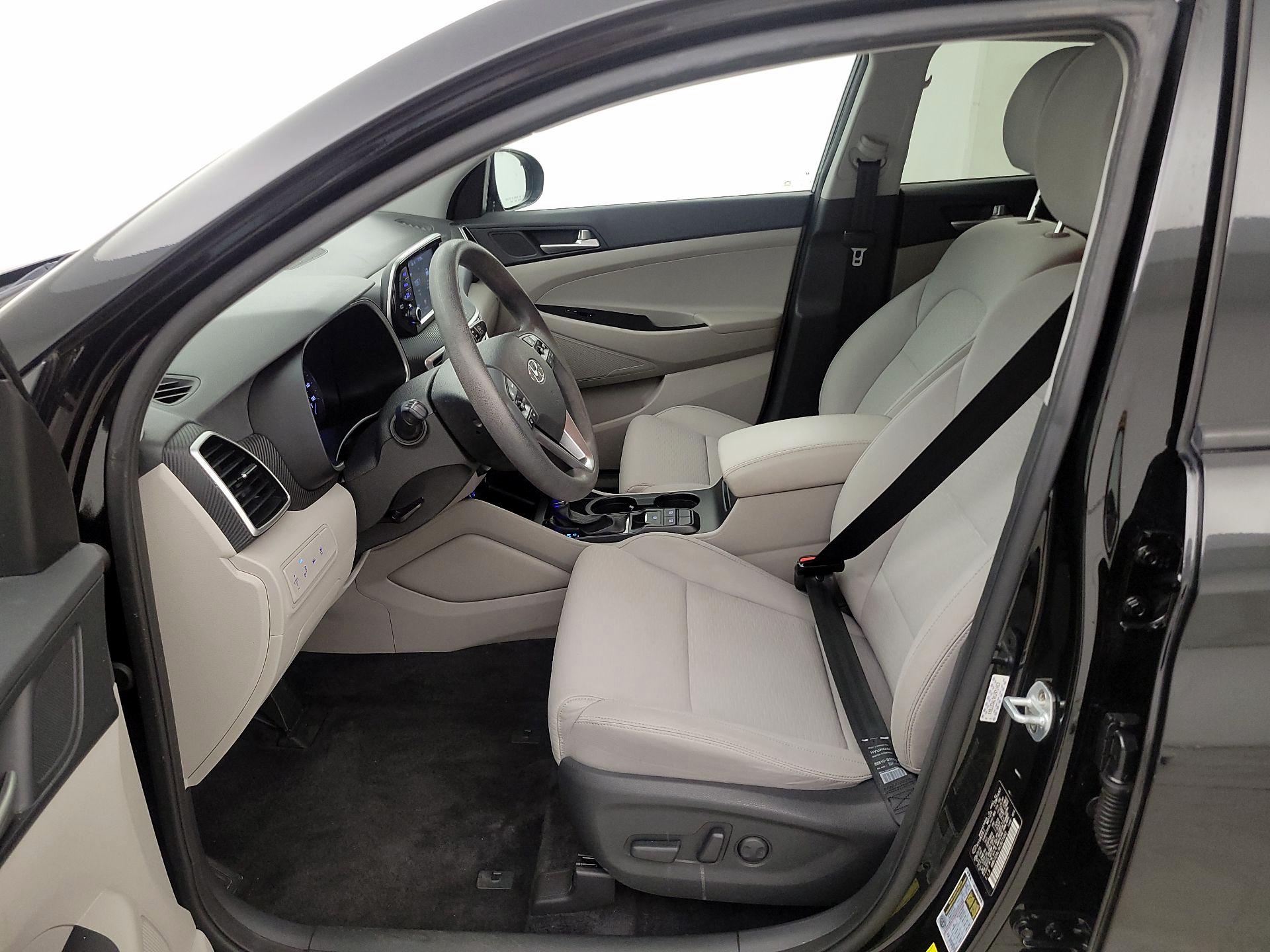 Thumbnail: 2019 Hyundai Tucson - 11
