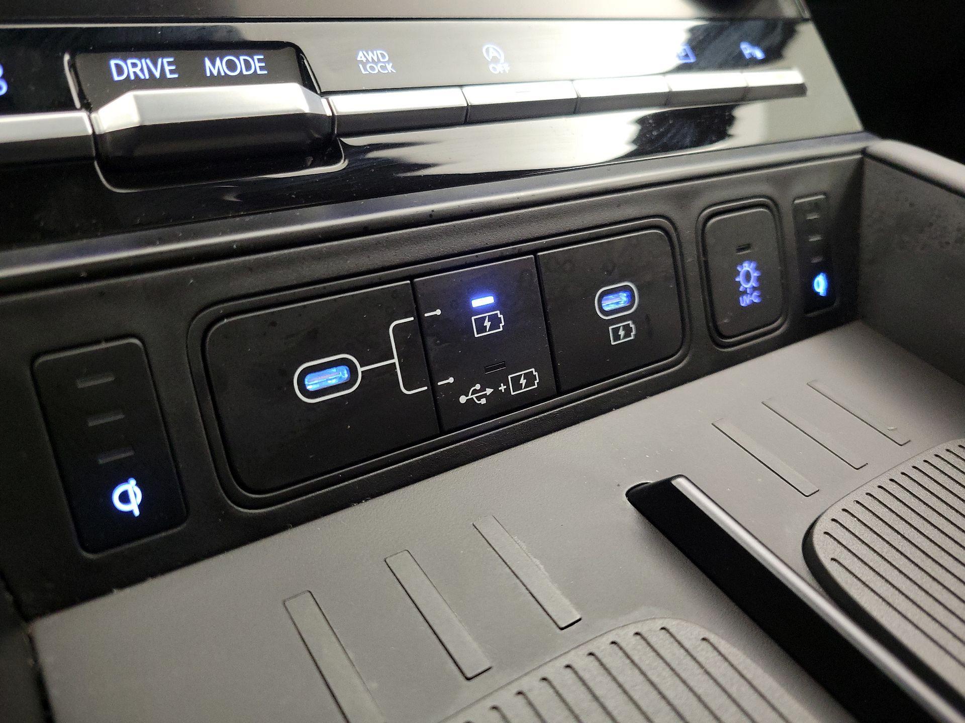 Thumbnail: 2024 Hyundai Santa Fe - 18