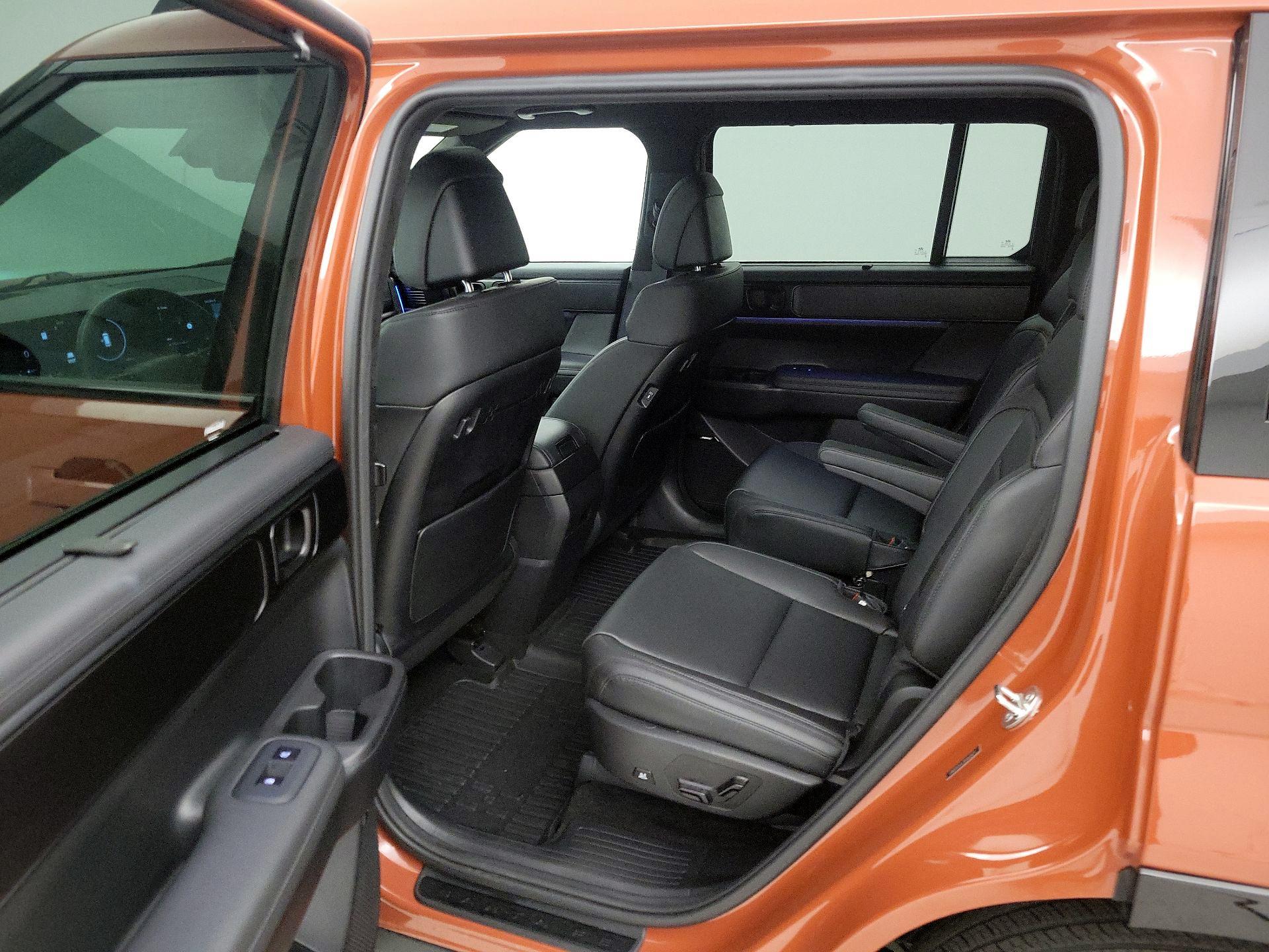 Thumbnail: 2024 Hyundai Santa Fe - 20