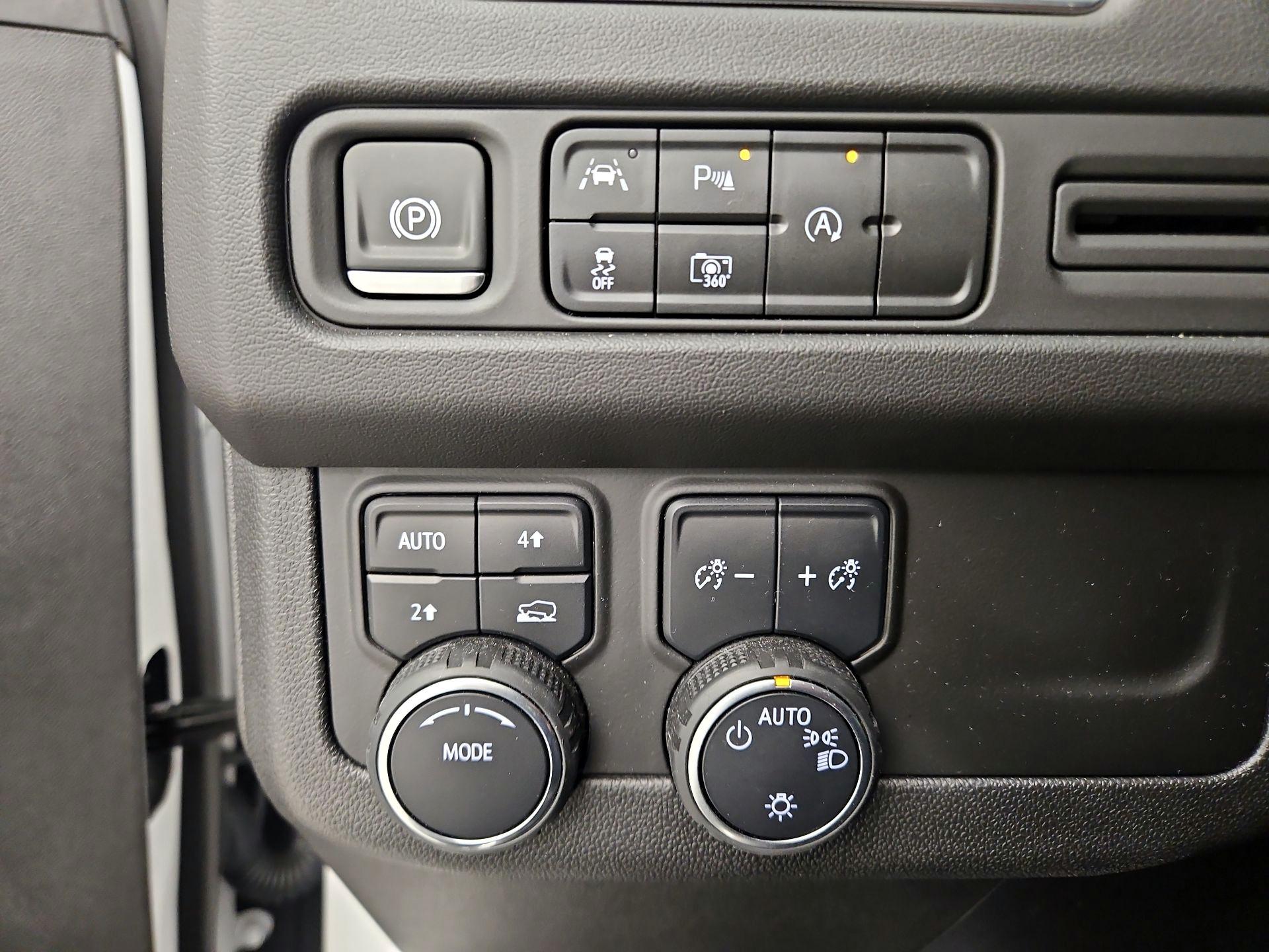 Thumbnail: 2024 Chevrolet Tahoe - 13