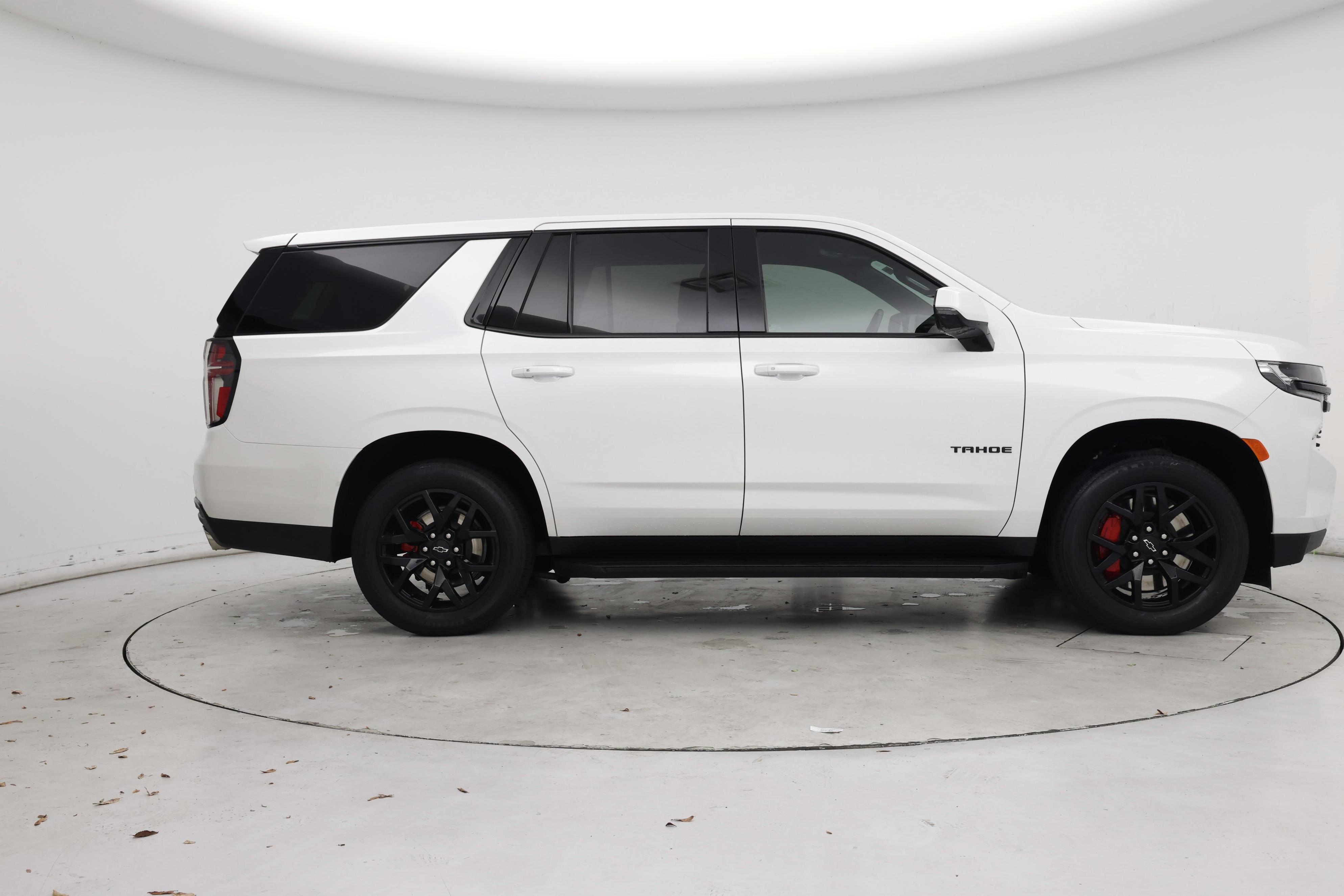 Thumbnail: 2024 Chevrolet Tahoe - 7