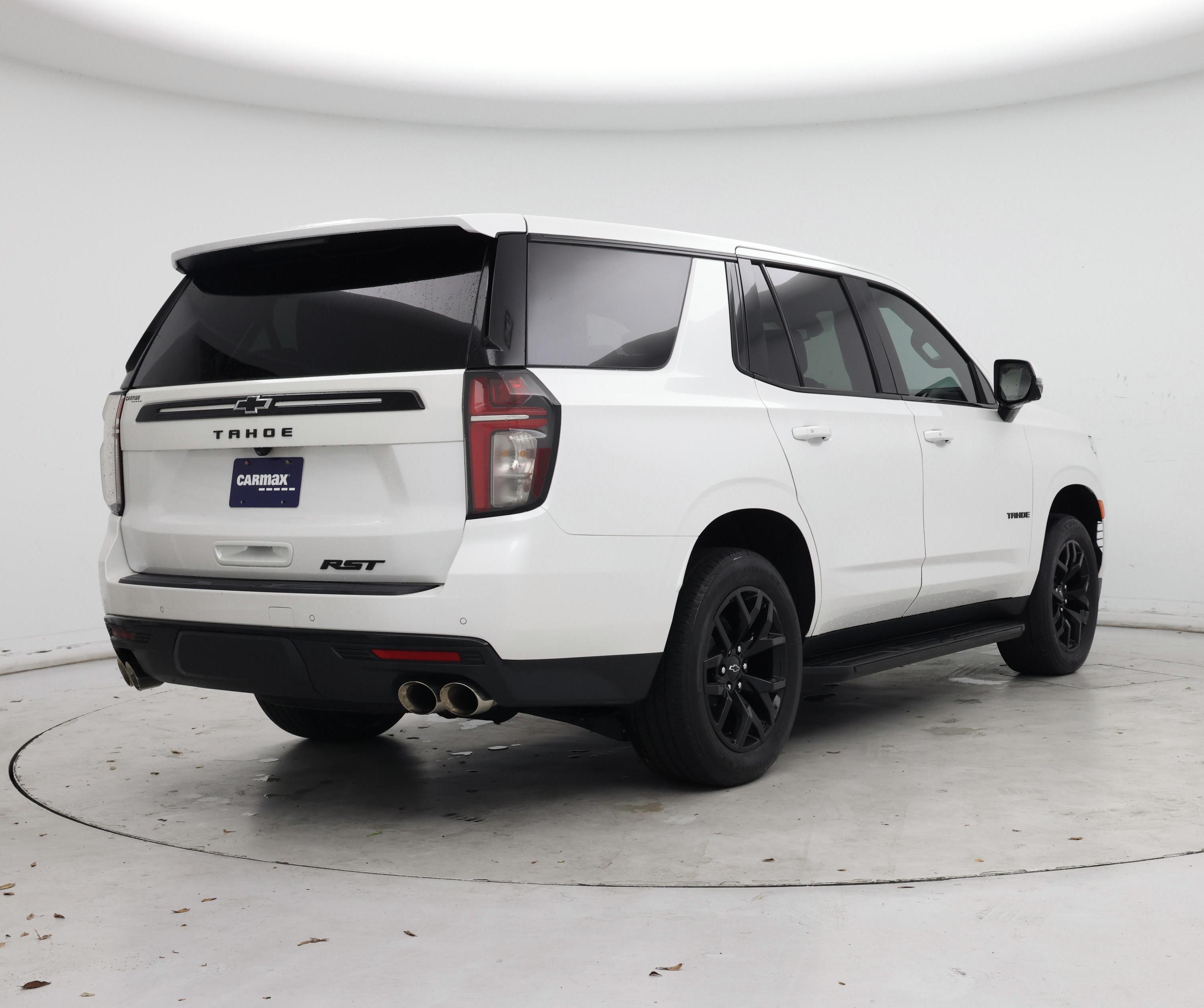 Thumbnail: 2024 Chevrolet Tahoe - 8