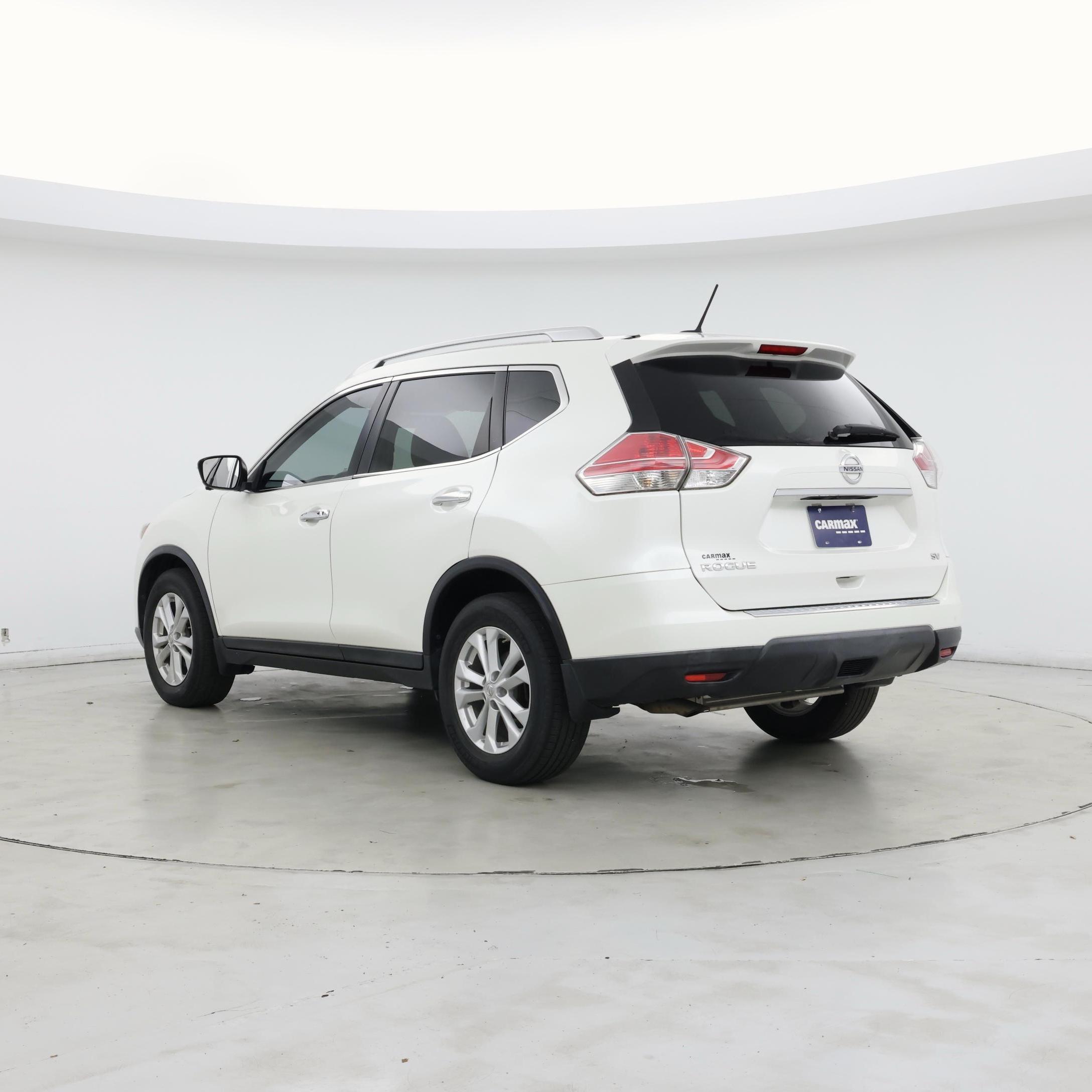 Thumbnail: 2016 Nissan Rogue - 2