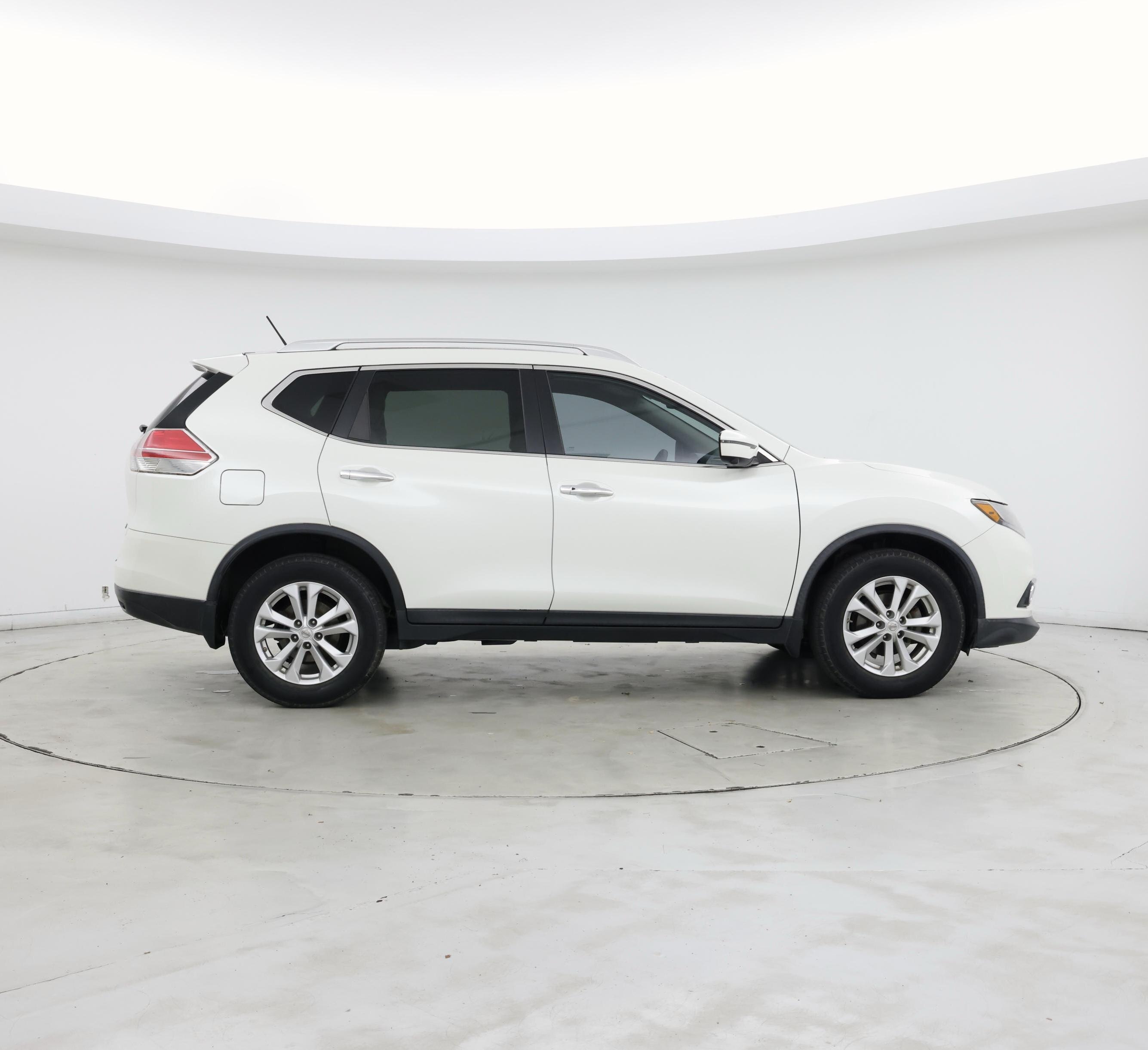 Thumbnail: 2016 Nissan Rogue - 7