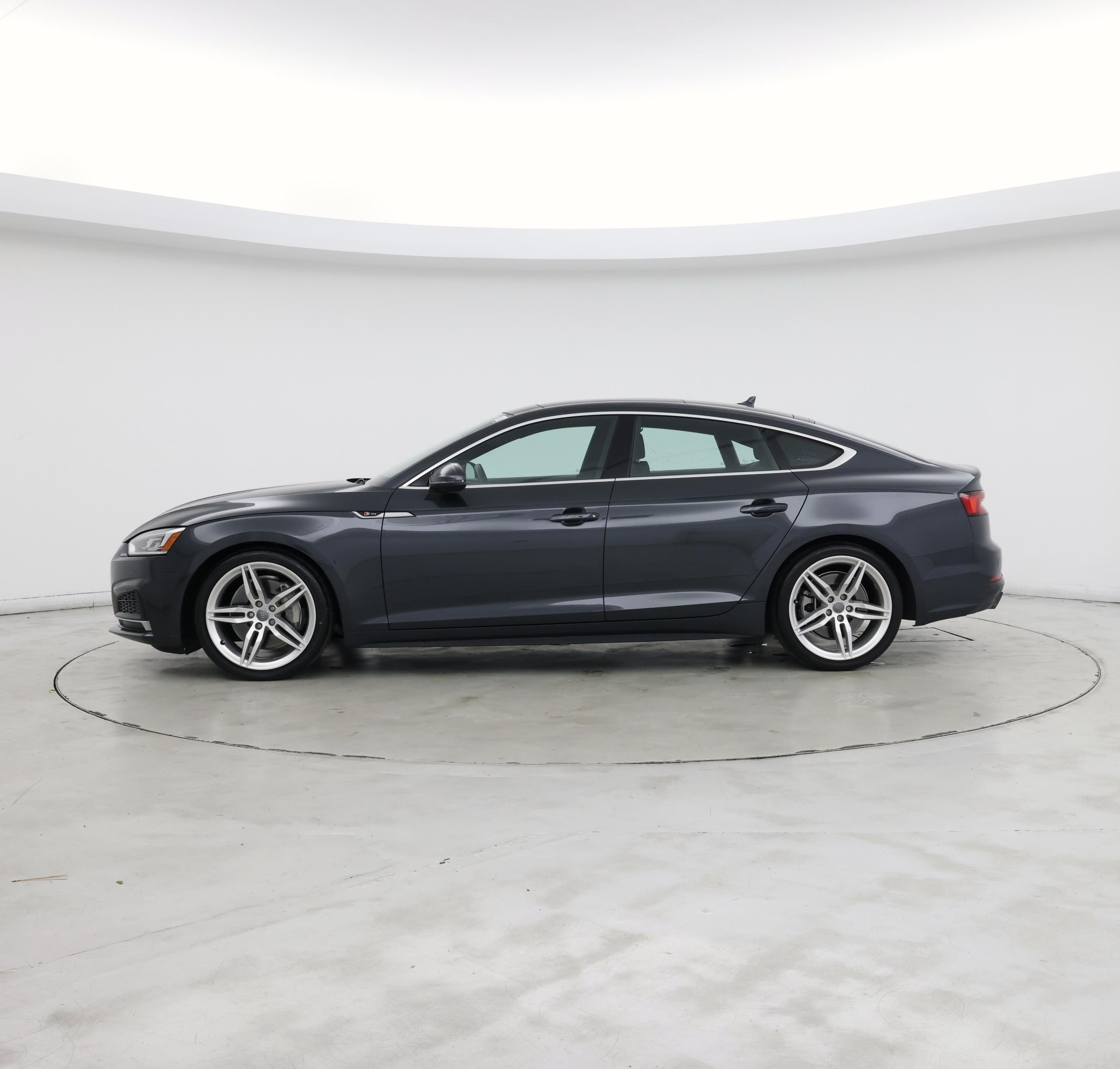 Thumbnail: 2019 Audi A5 - 3