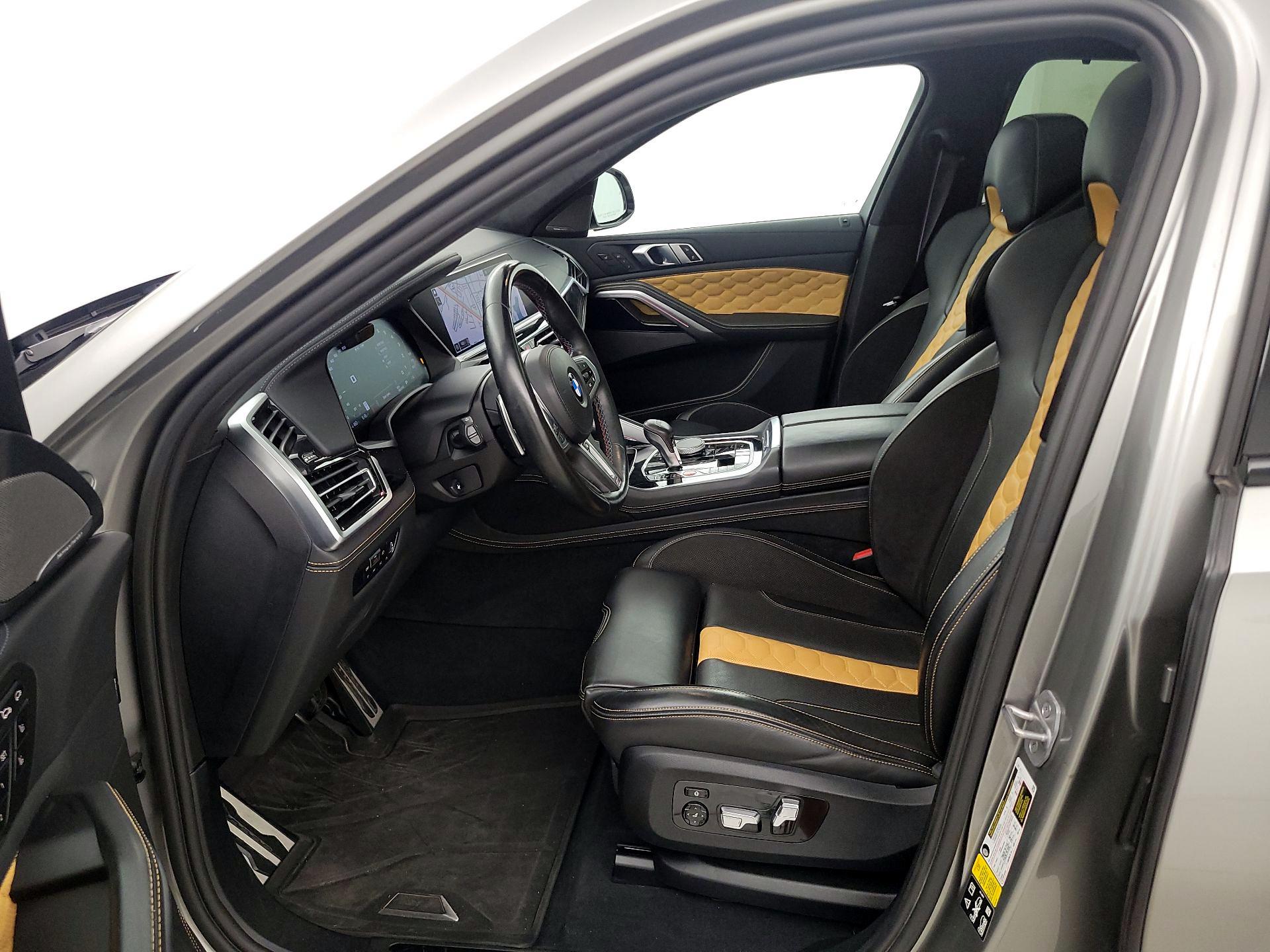 Thumbnail: 2022 BMW X6 - 11