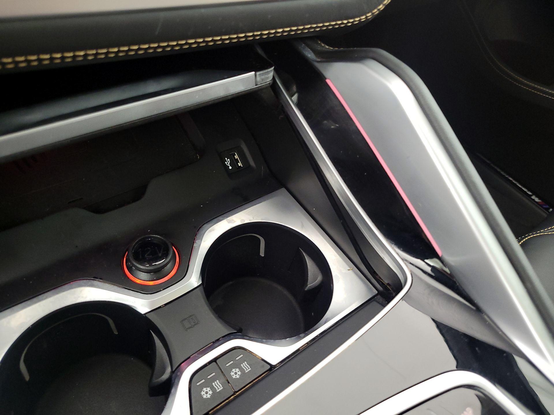 Thumbnail: 2022 BMW X6 - 19