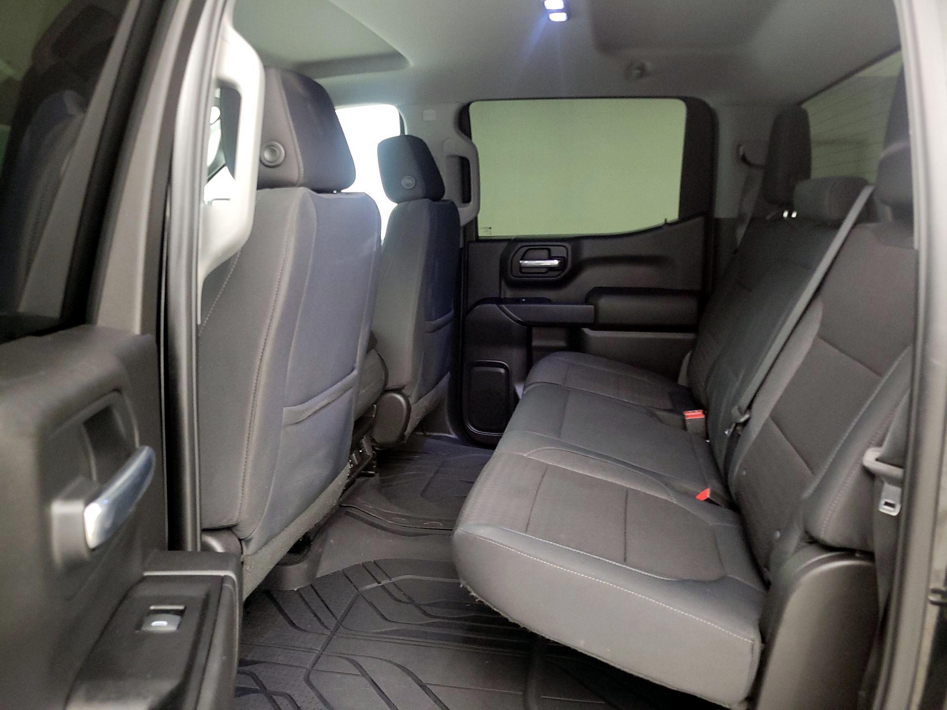 Thumbnail: 2019 Chevrolet Silverado 1500 - 19